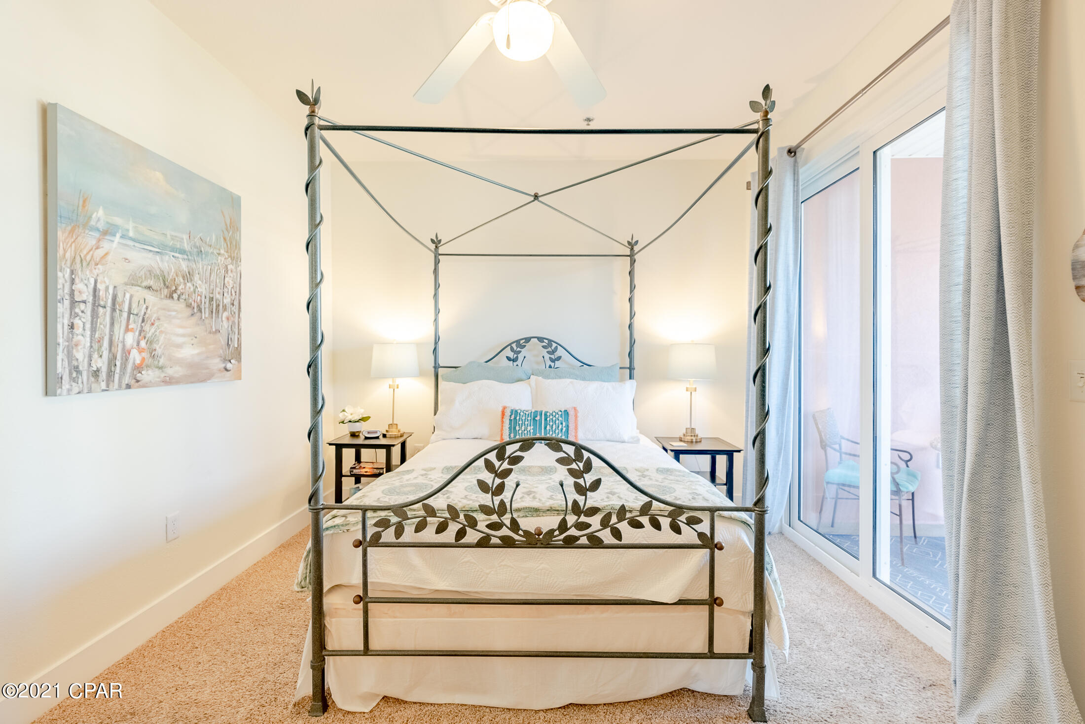 Casa Del Mar - Residential