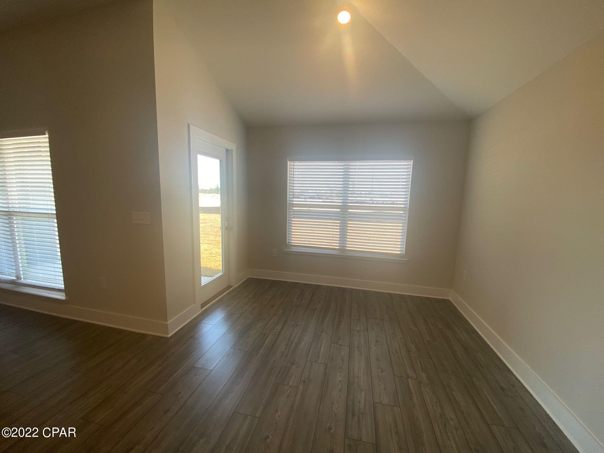 [No Recorded Subdiv] - Residential Lease