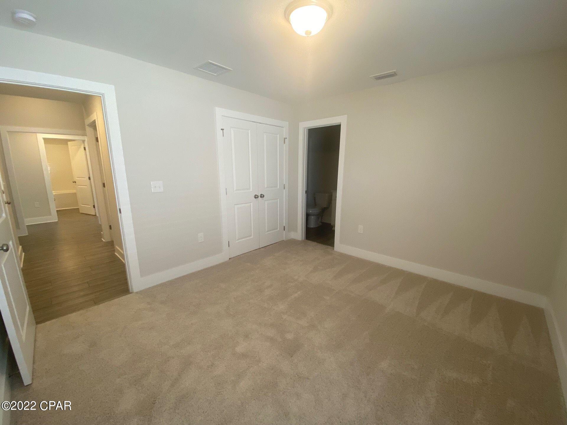 [No Recorded Subdiv] - Residential Lease