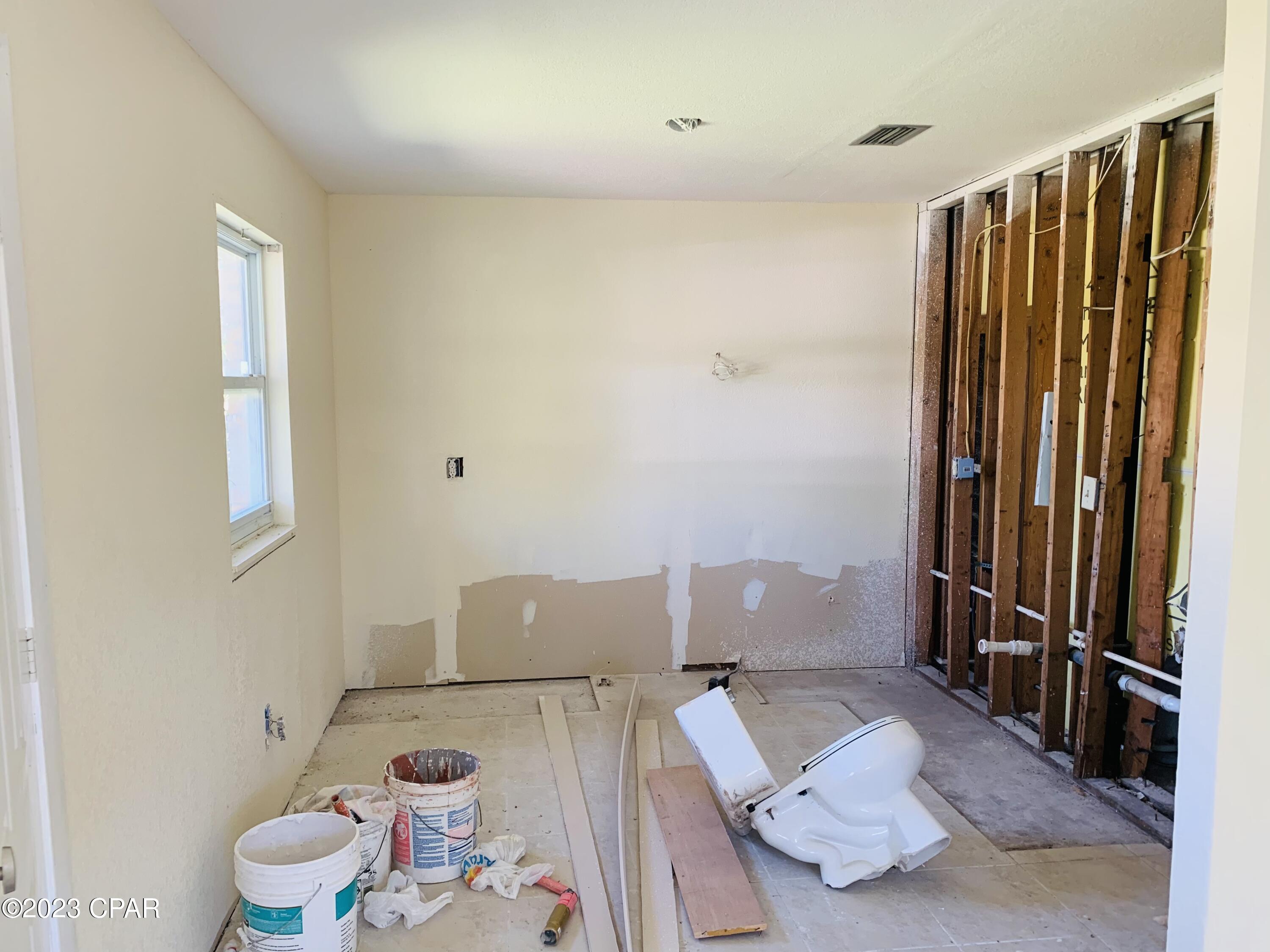 [No Recorded Subdiv] - Commercial Sale