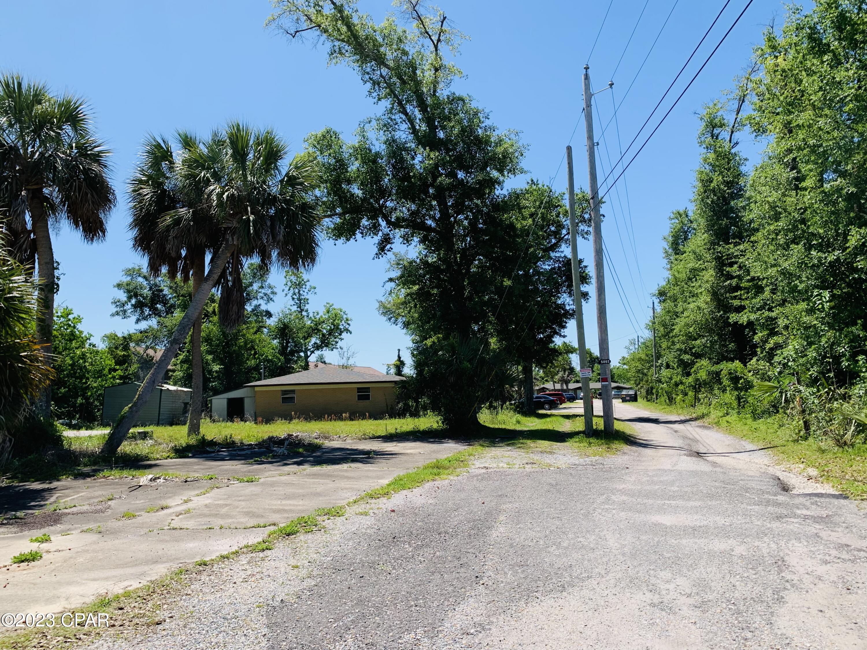 [No Recorded Subdiv] - Commercial Sale