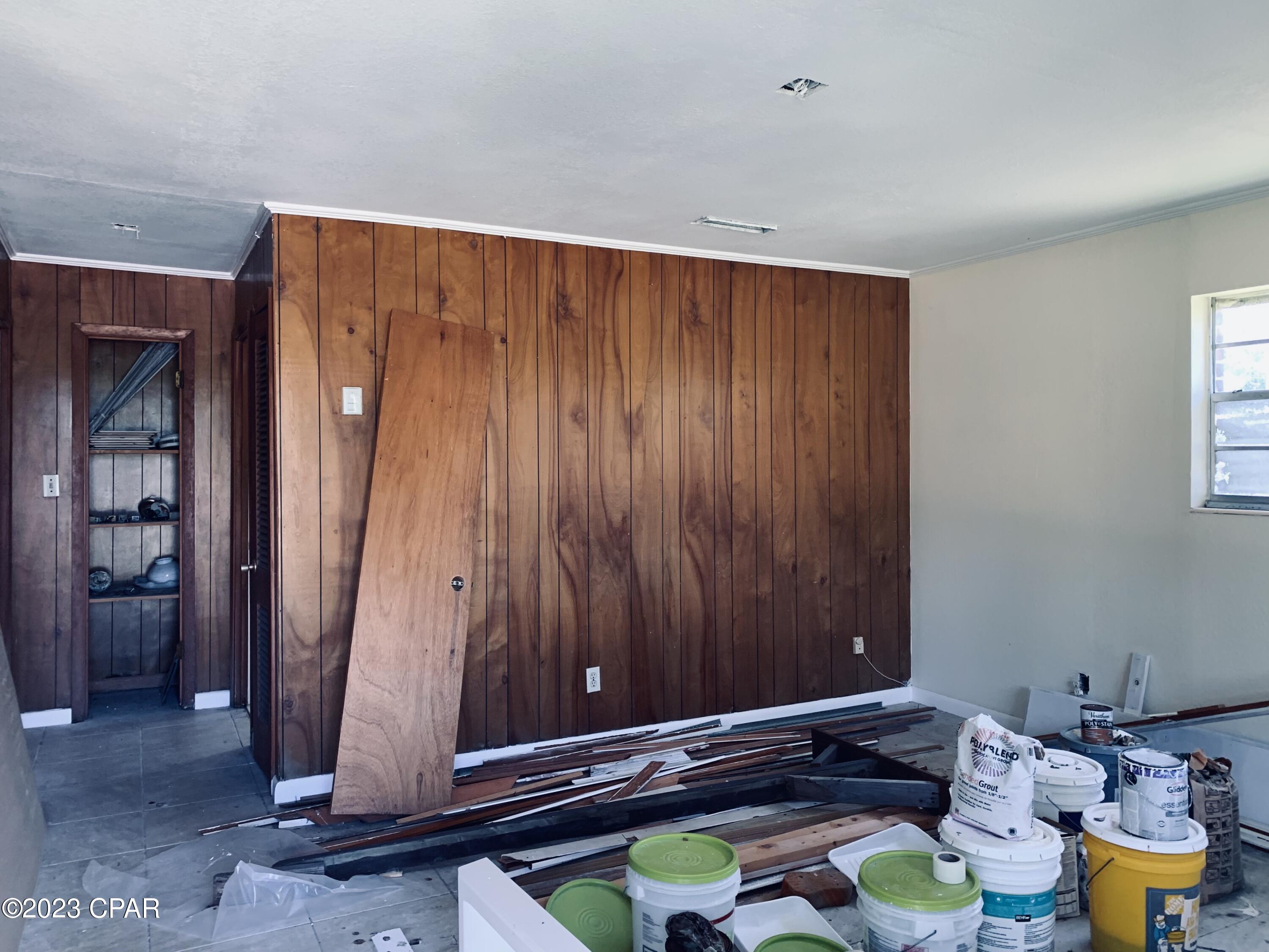 [No Recorded Subdiv] - Commercial Sale