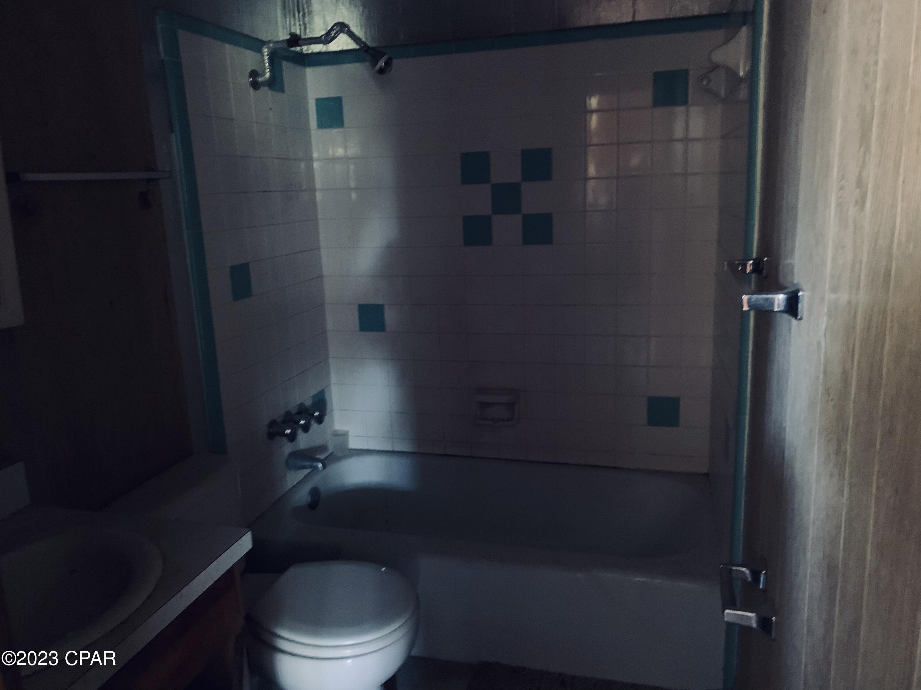 [No Recorded Subdiv] - Commercial Sale