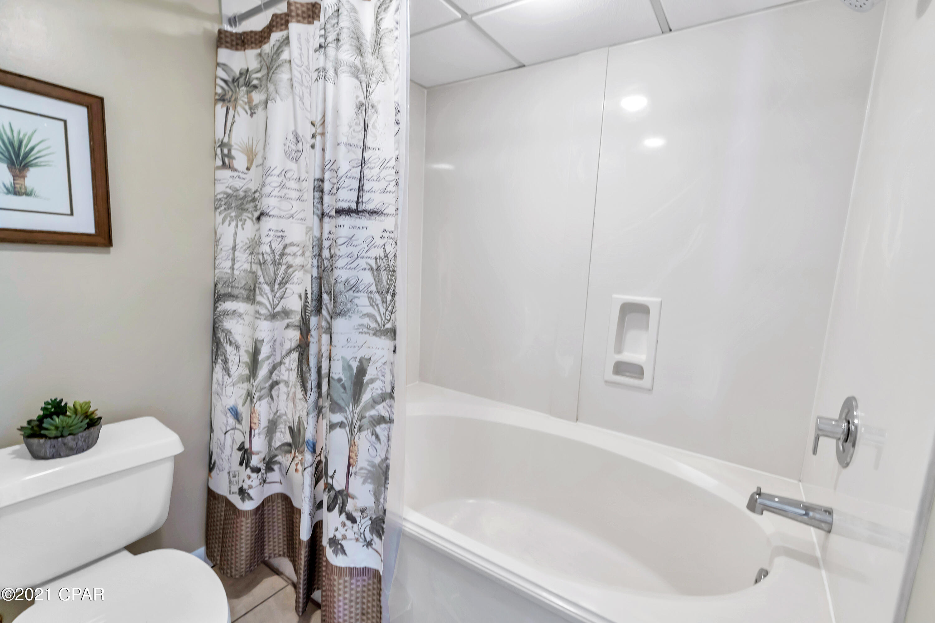 Long Beach Towers II - Residential