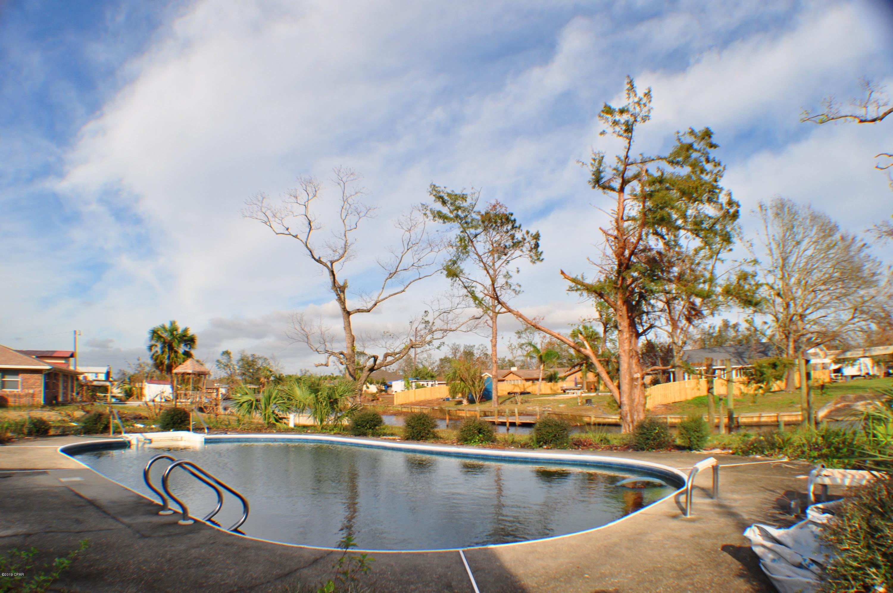 Baywood Shores Est Unit 4 - Residential