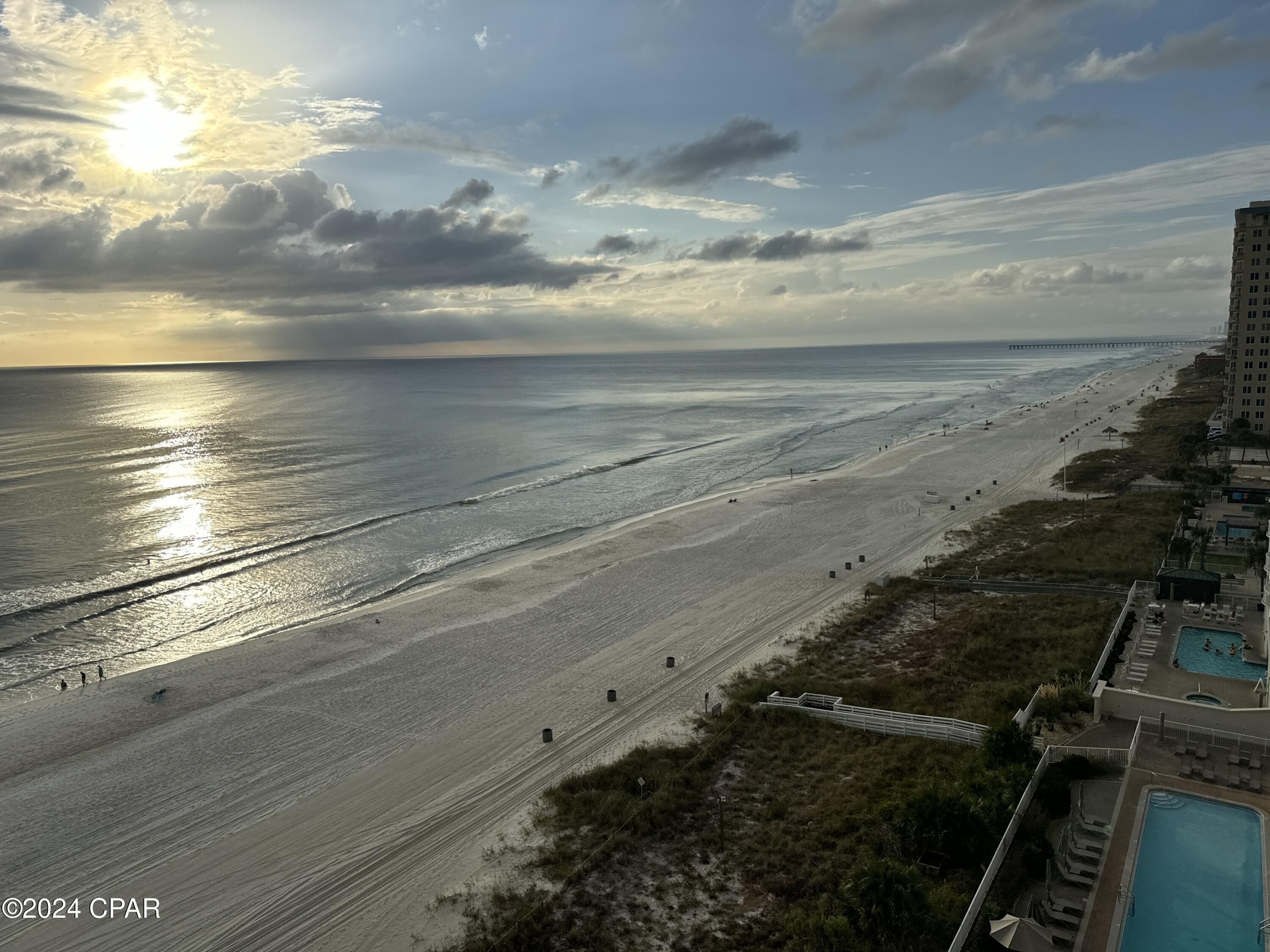 Long Beach Towers IV - Residential