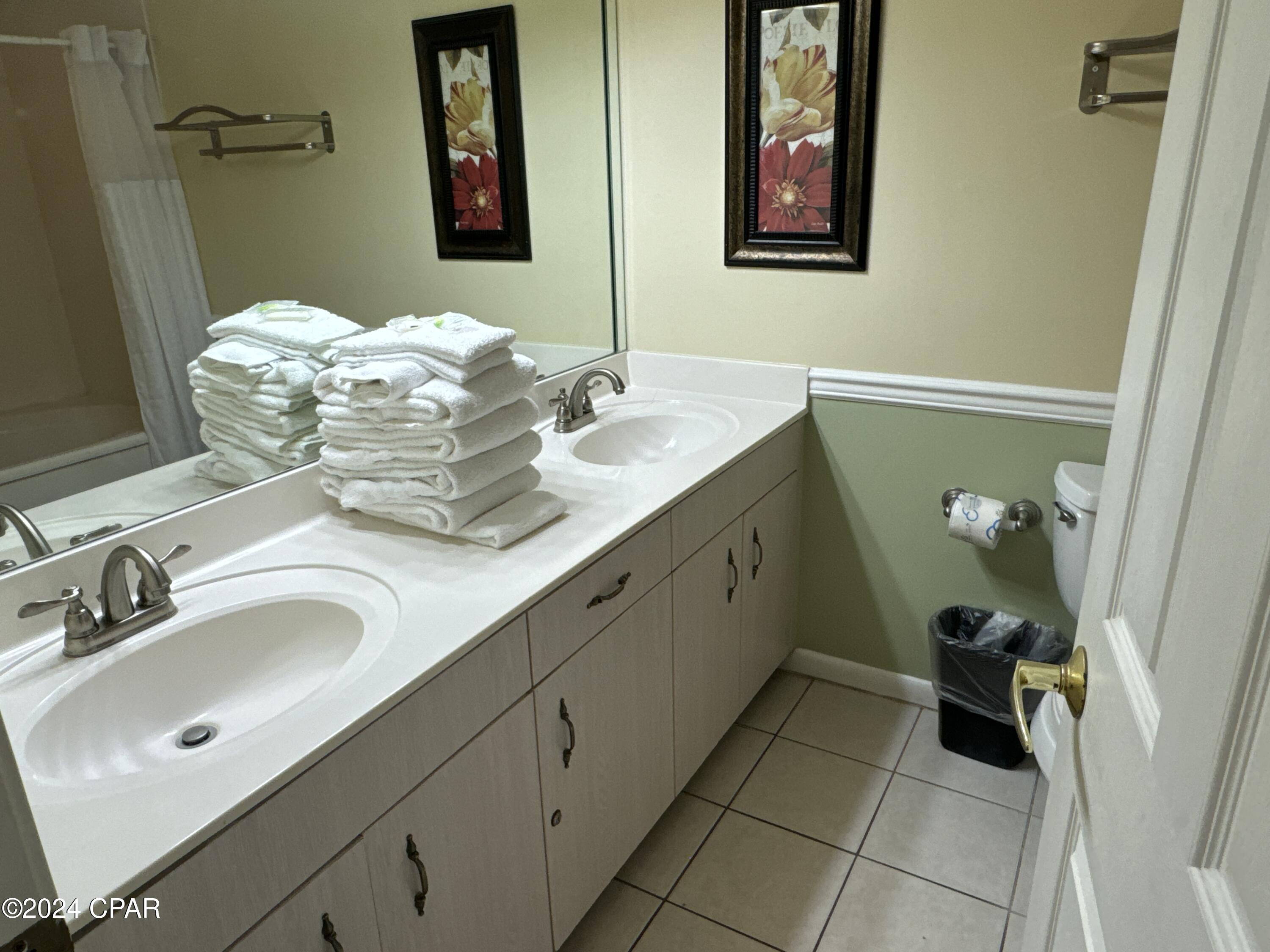 Long Beach Towers IV - Residential