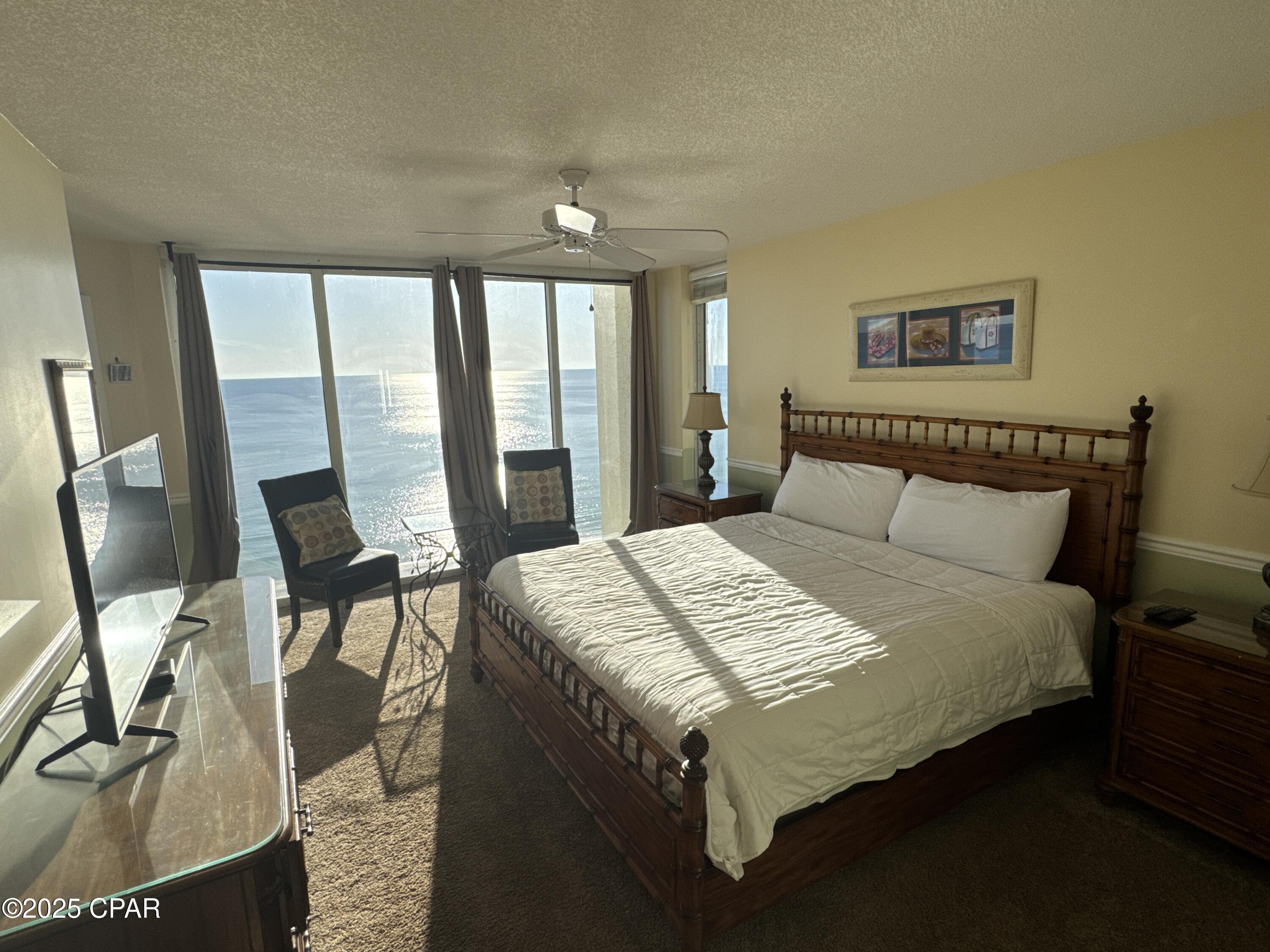 Long Beach Towers IV - Residential