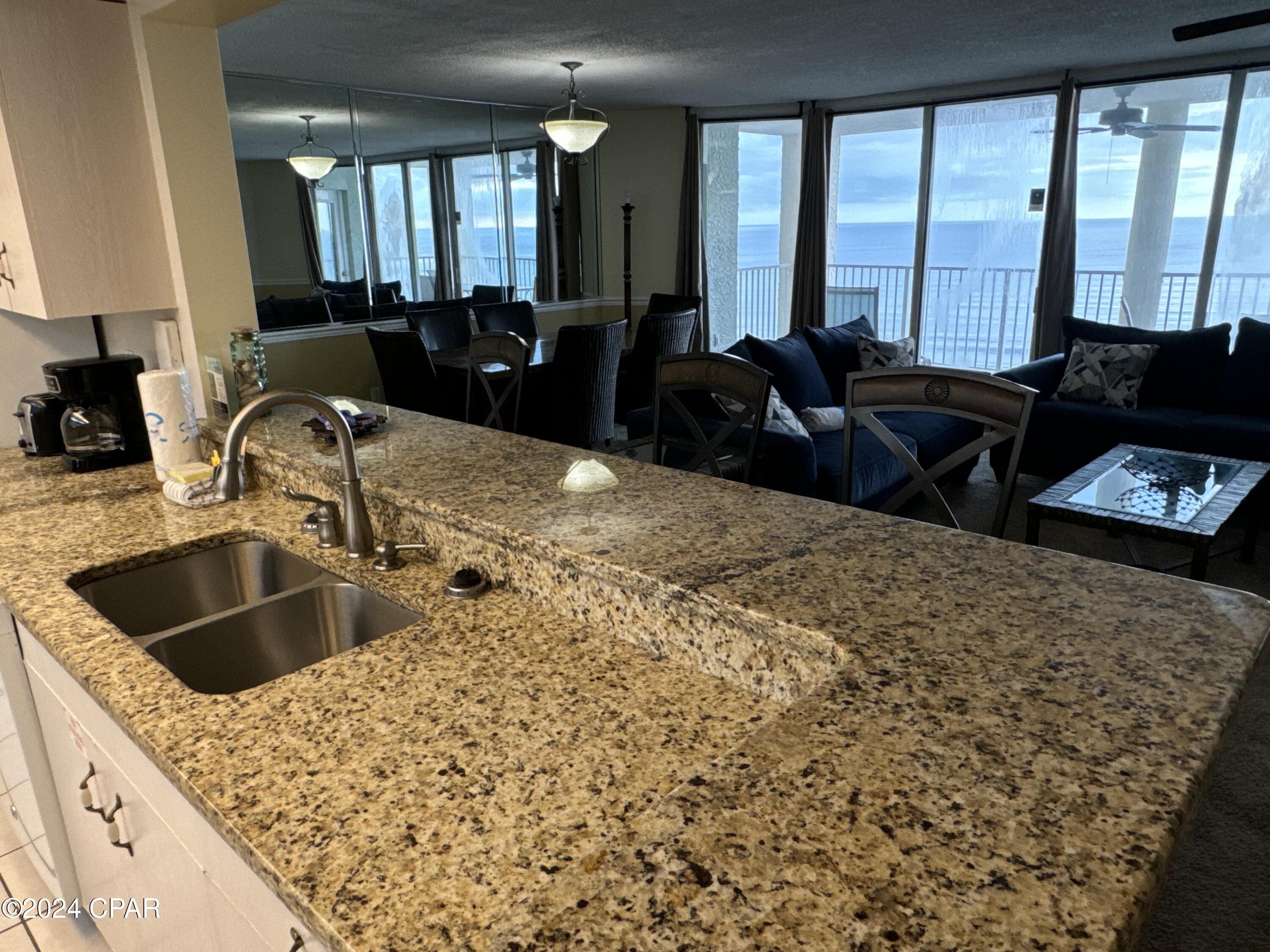 Long Beach Towers IV - Residential