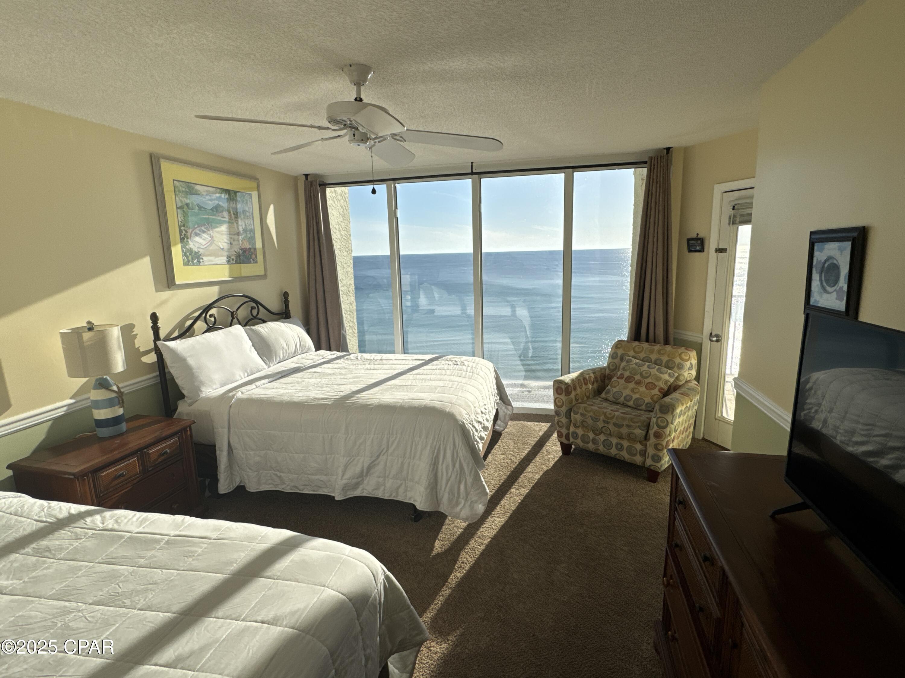 Long Beach Towers IV - Residential