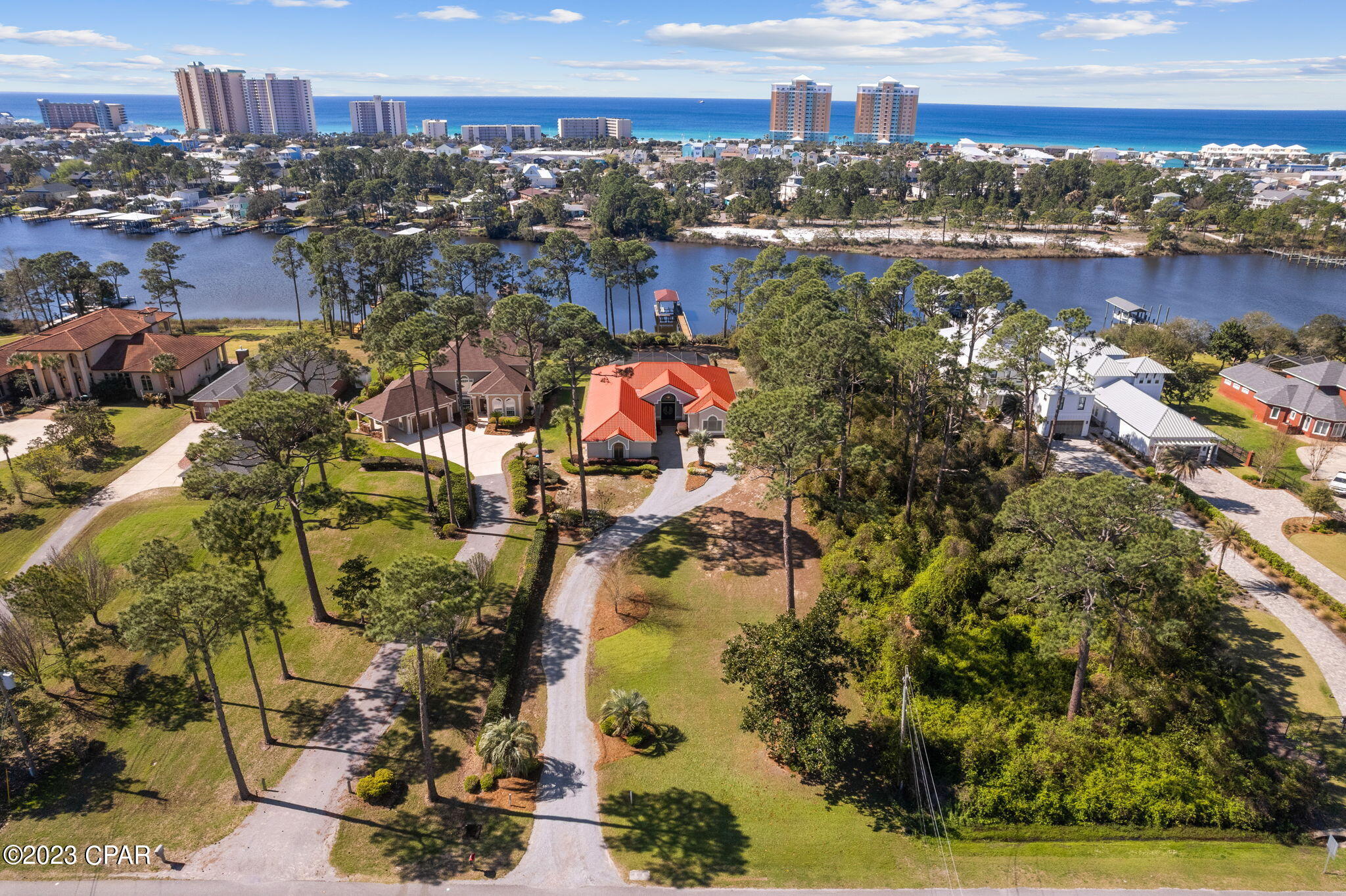 [No Recorded Subdiv] - Residential