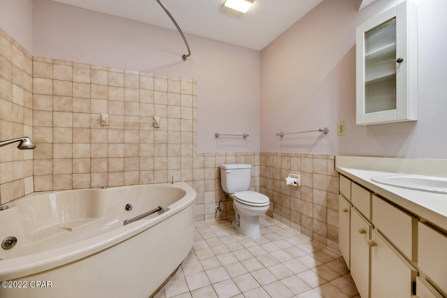 Shade Tree Condo Ph II - Residential