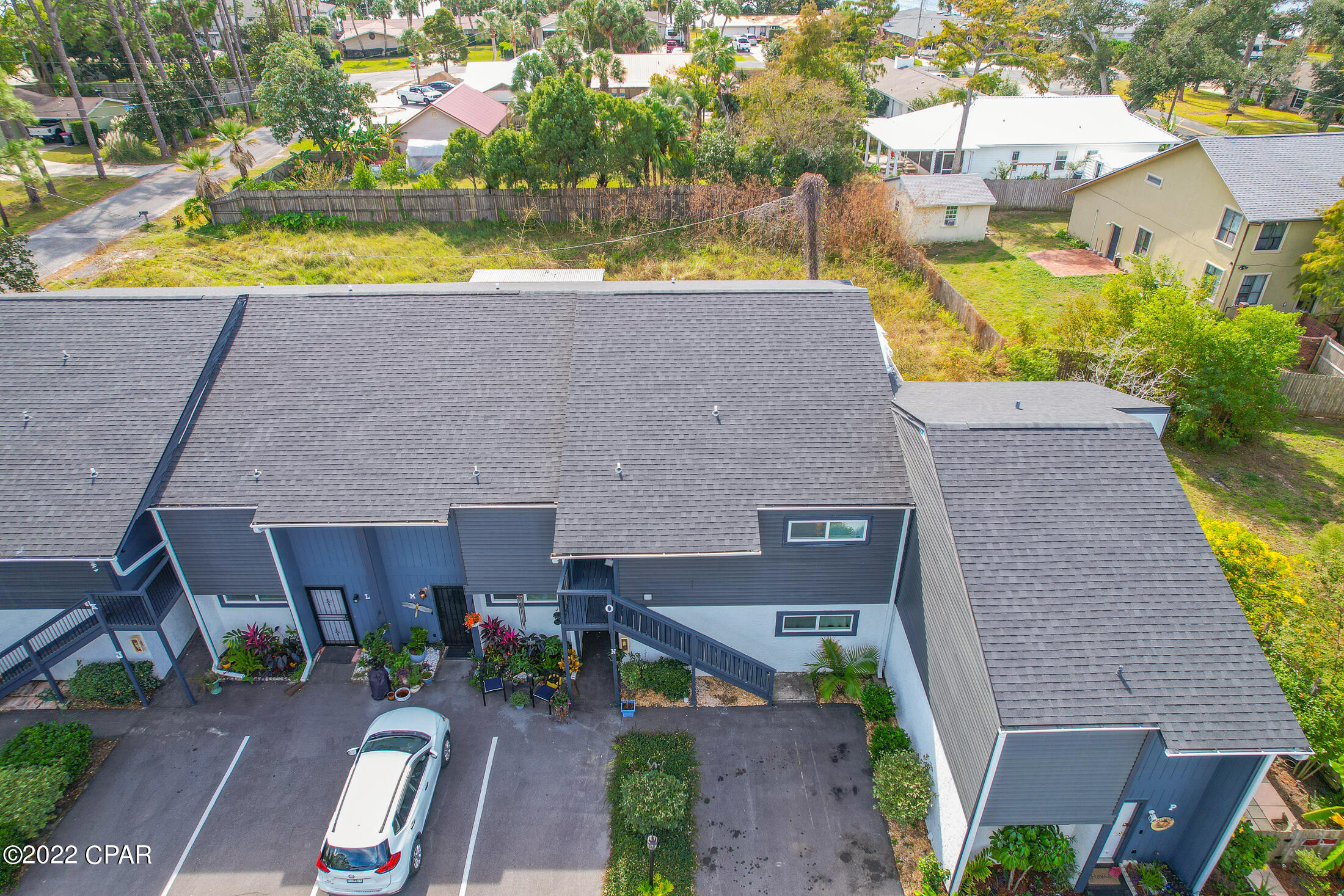 Shade Tree Condo Ph II - Residential