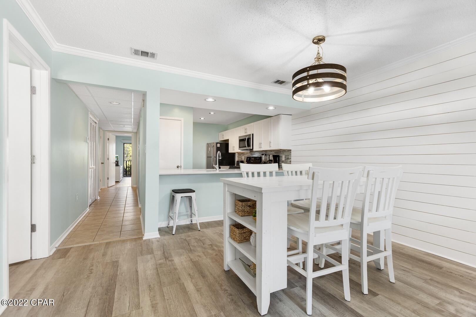 Edgewater Golf Villas 6 B - Residential