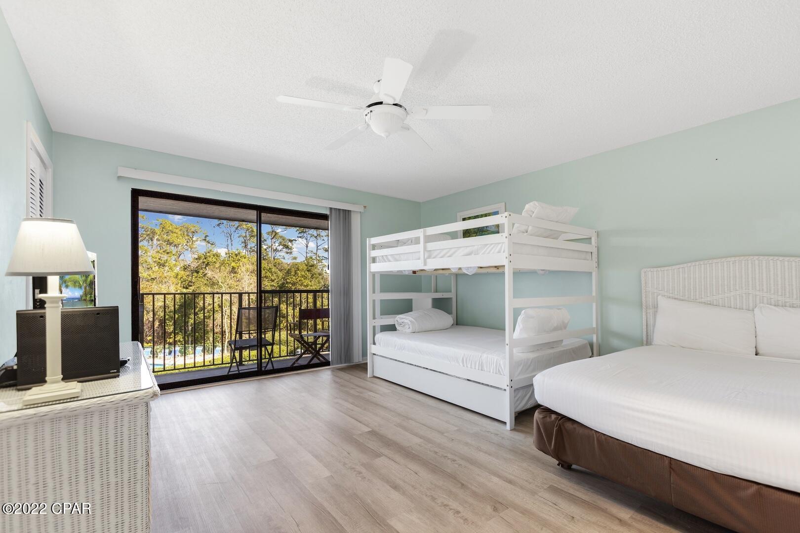 Edgewater Golf Villas 6 B - Residential