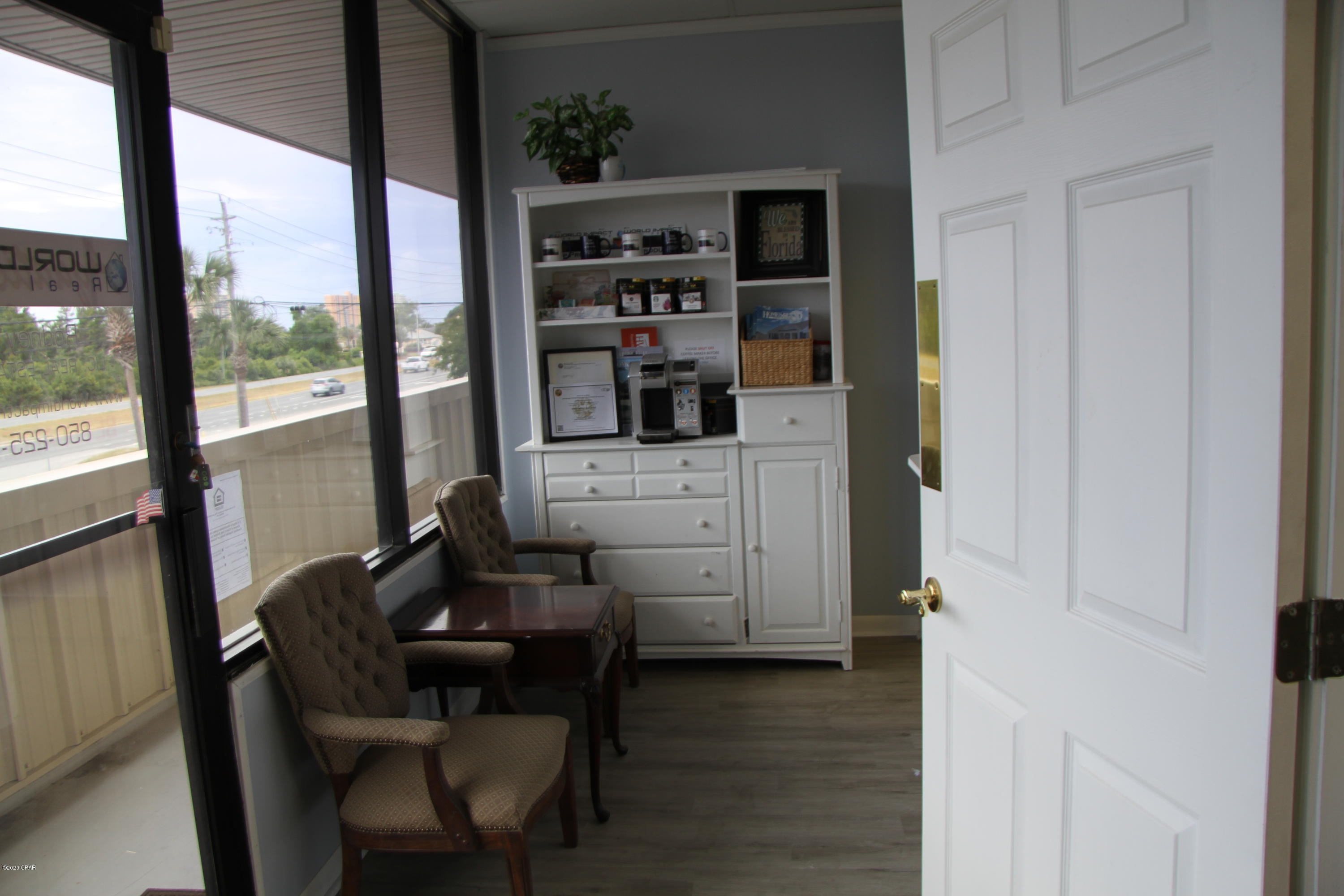 [No Recorded Subdiv] - Commercial Lease