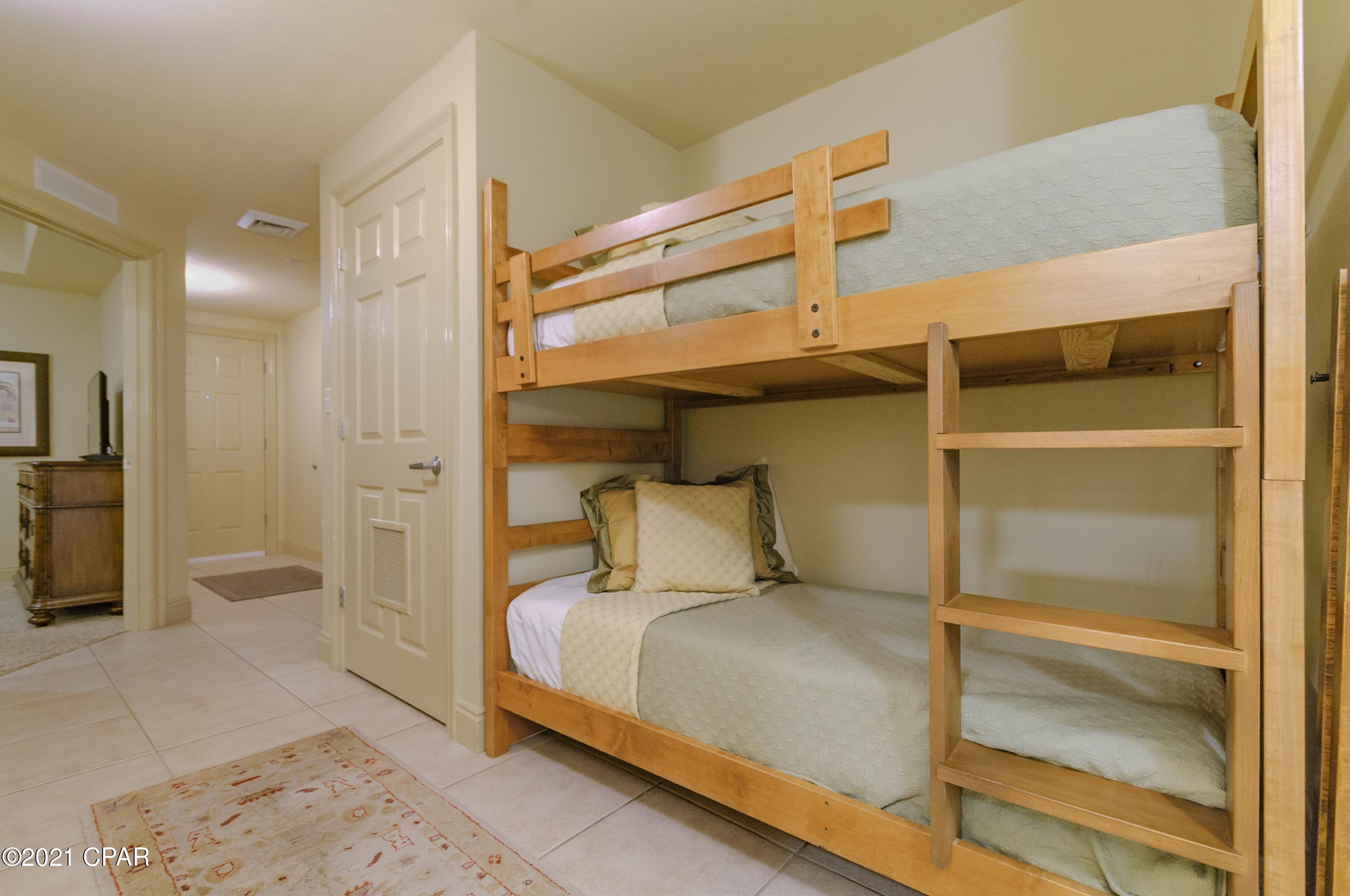 Calypso Towers I - Residential