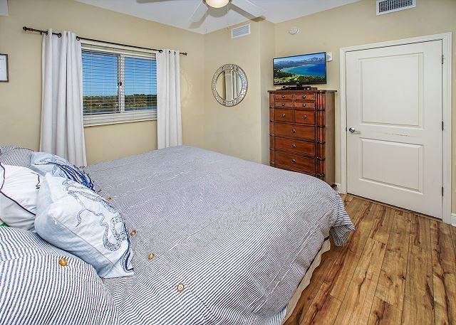 Sterling Breeze - Residential