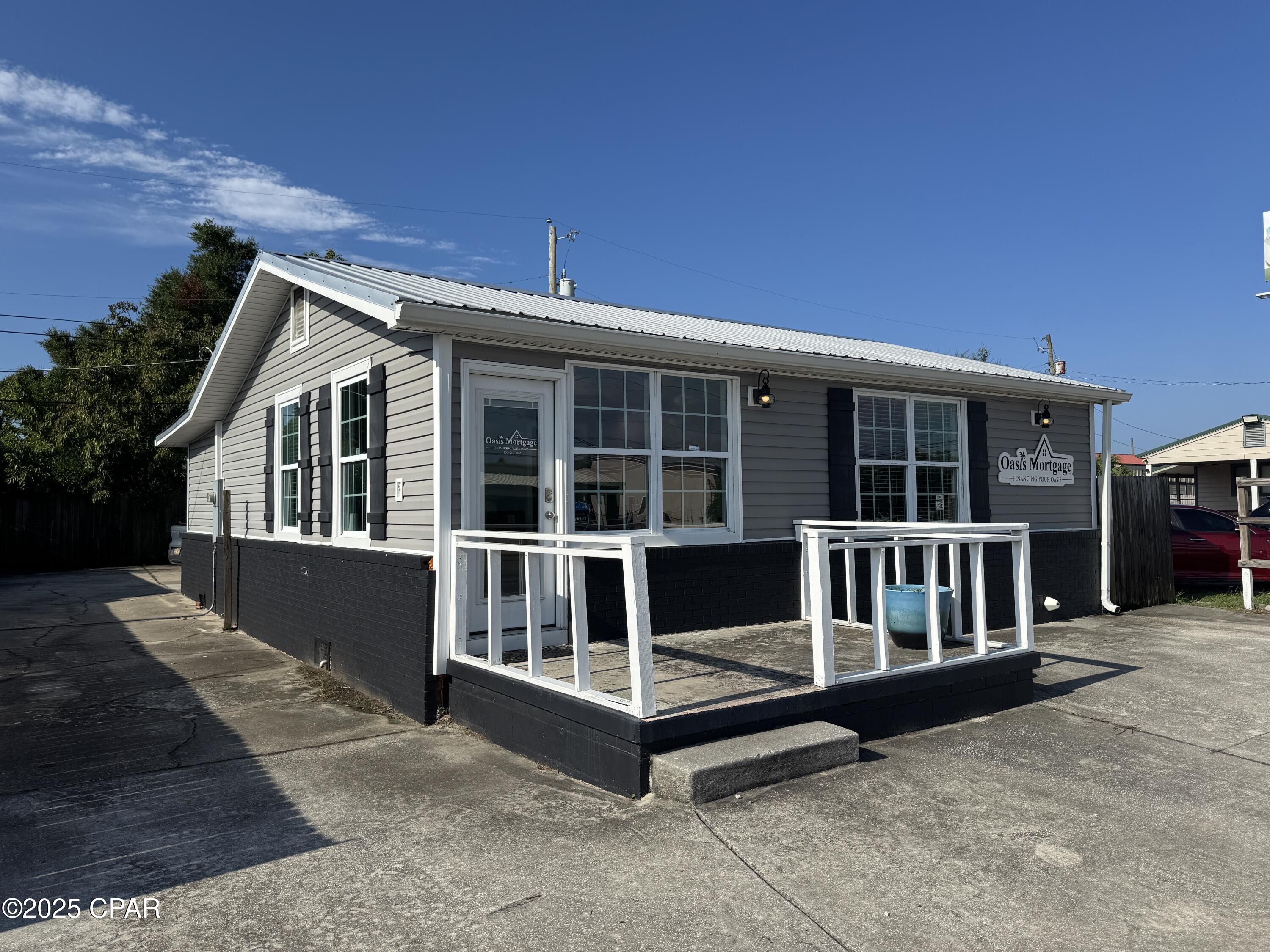 Drummond Park 1st Add - Commercial Sale