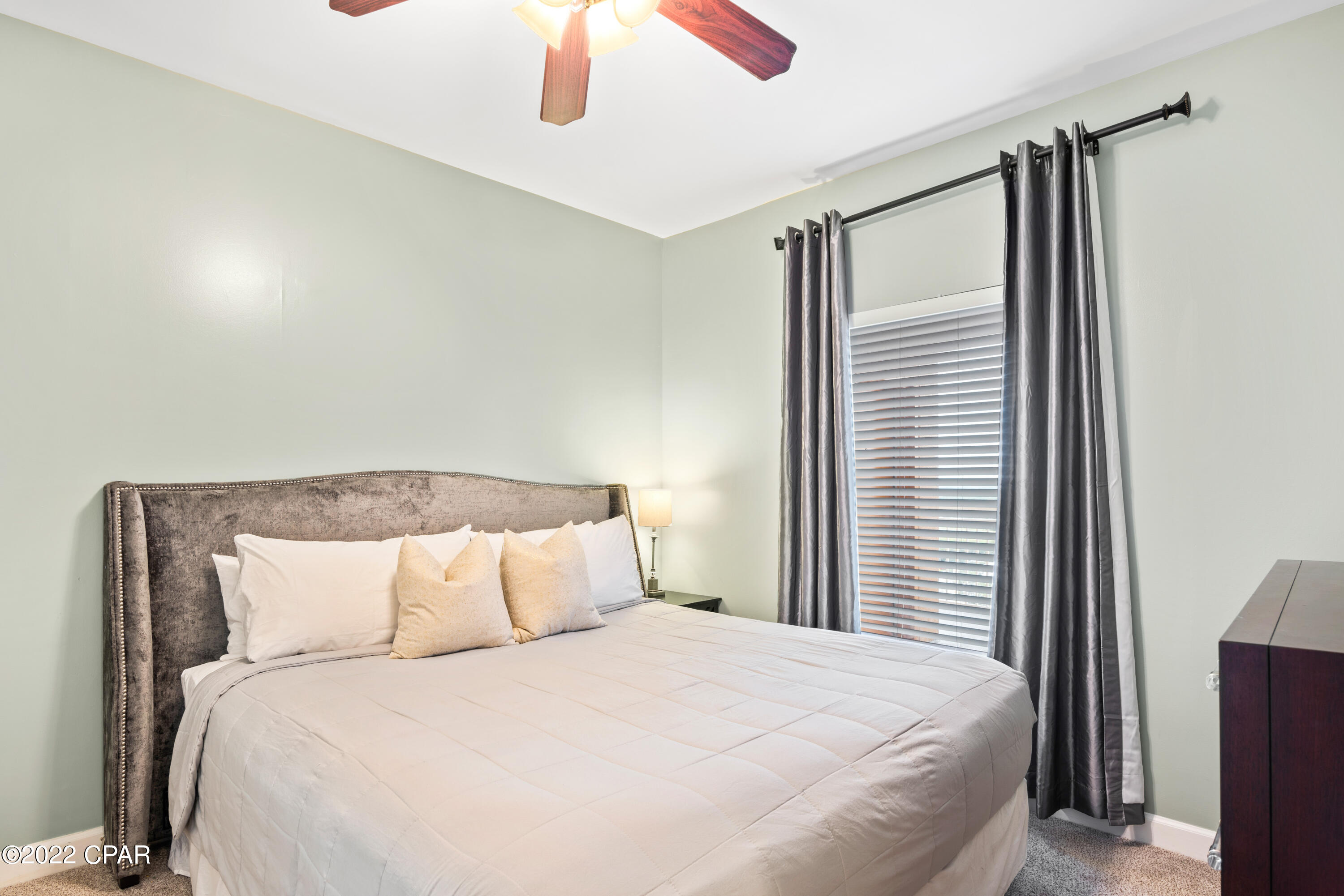 Splash Condo - Residential