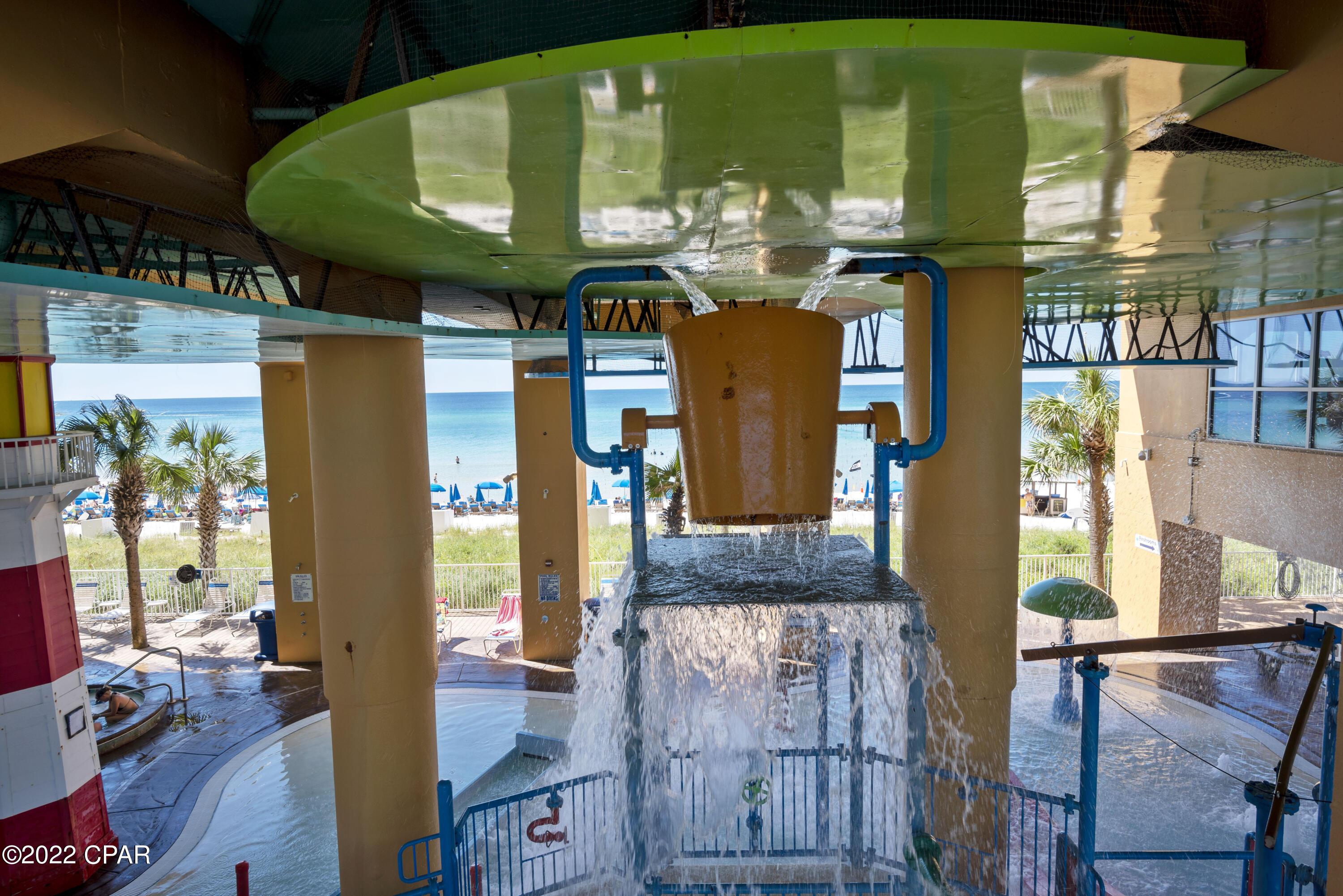 Splash Condo - Residential