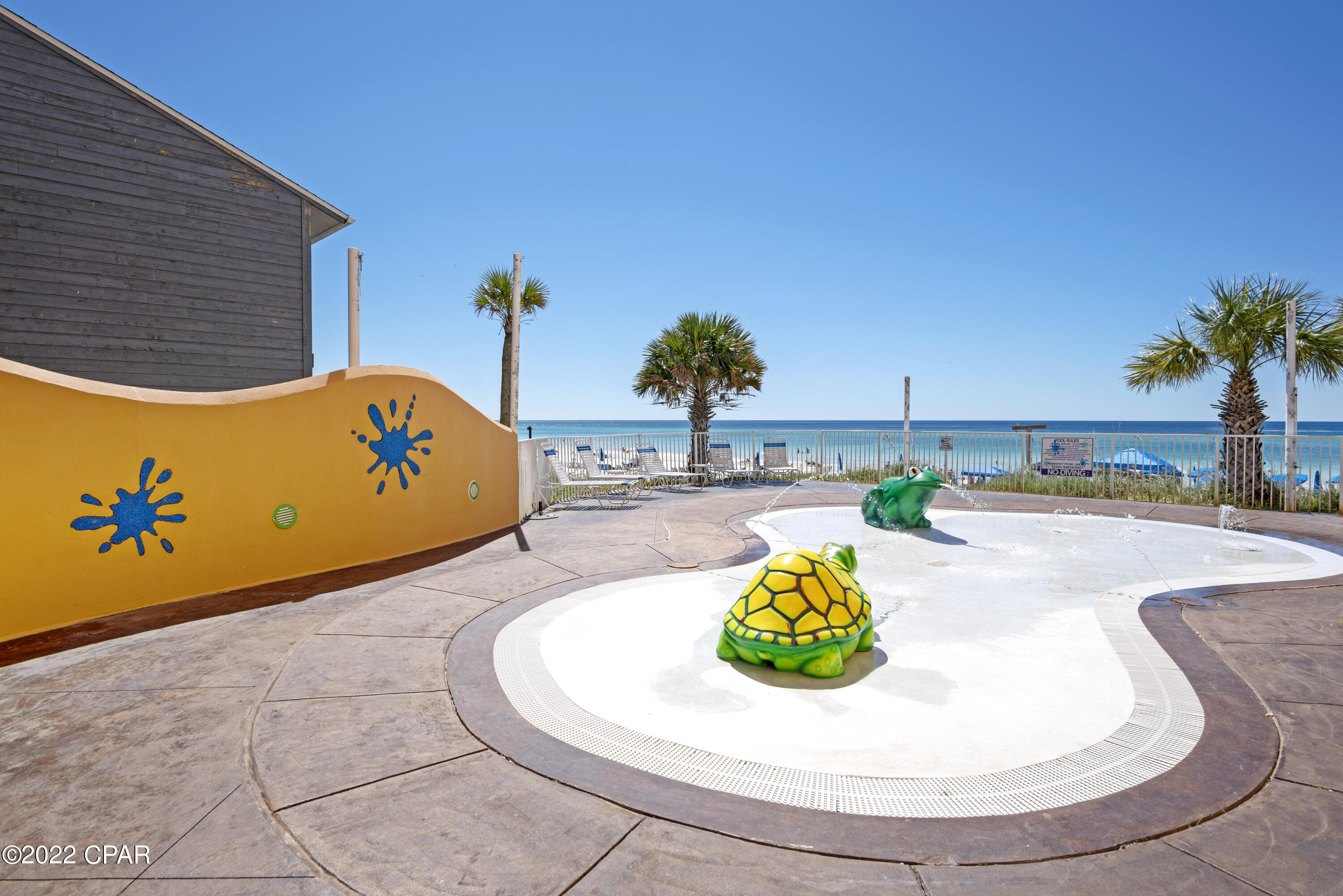 Splash Condo - Residential