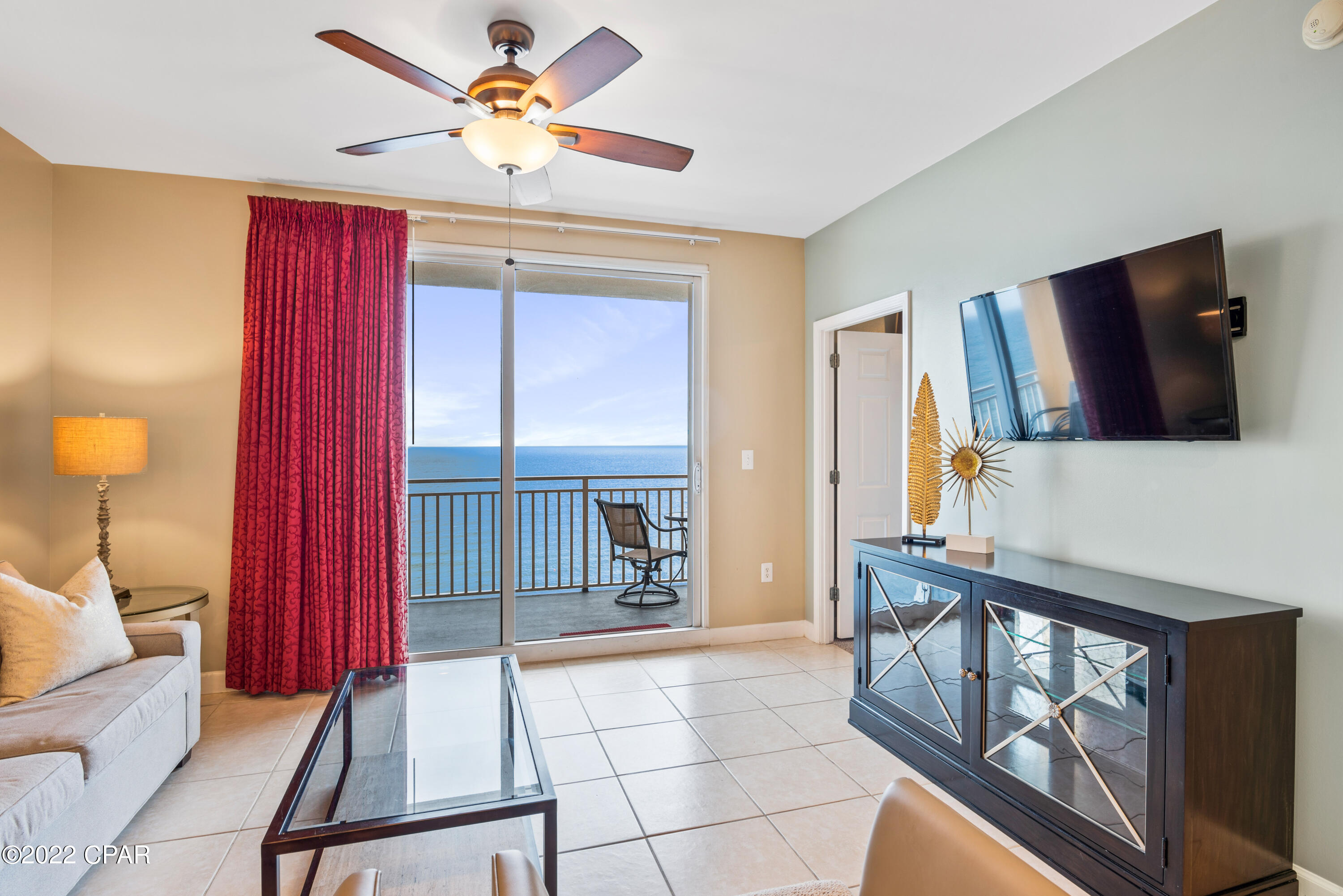 Splash Condo - Residential