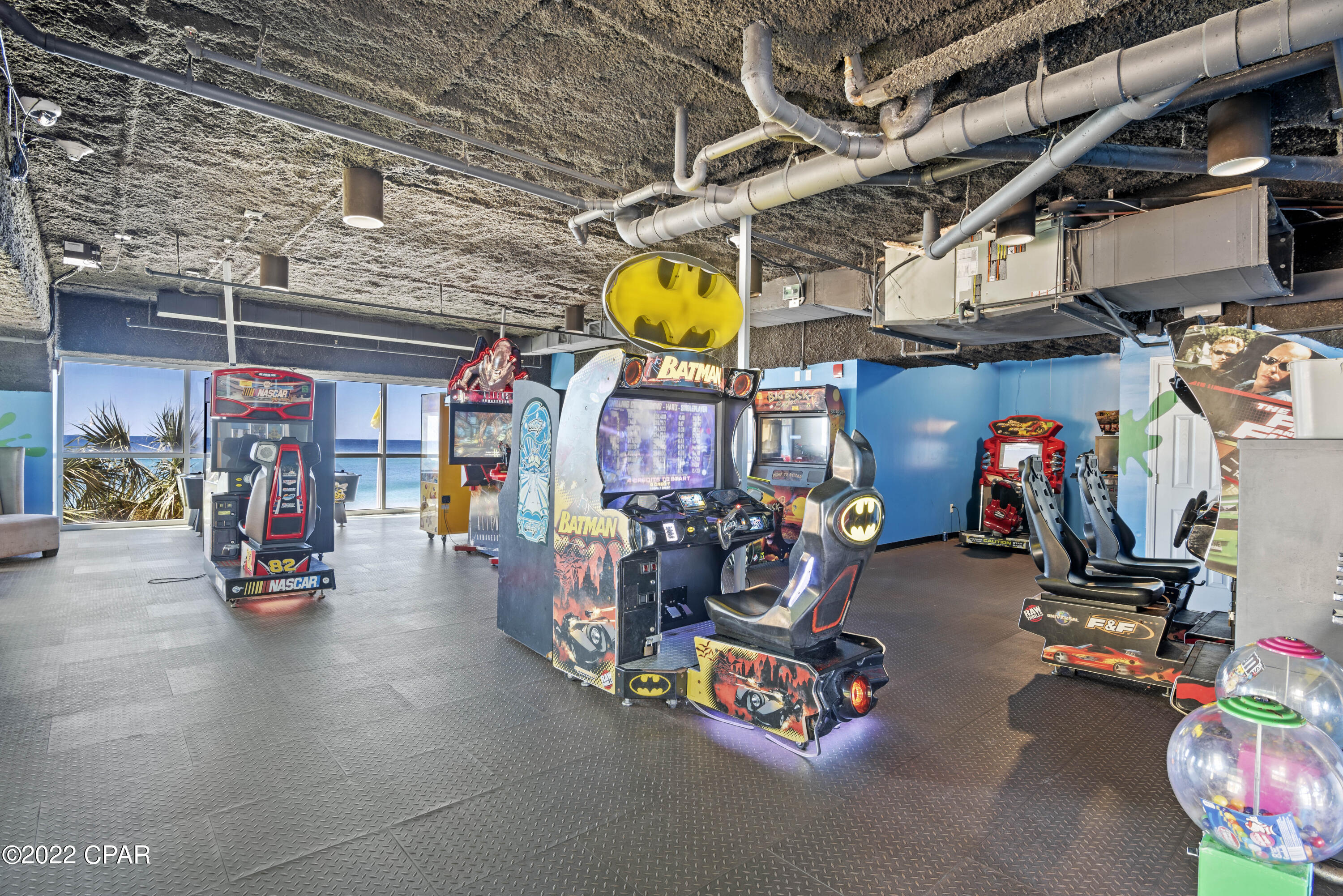 Splash Condo - Residential