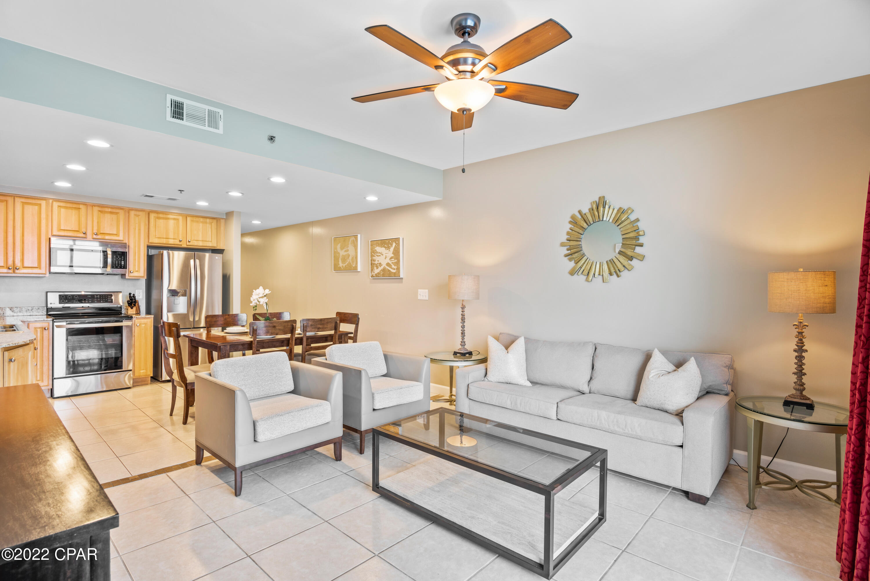 Splash Condo - Residential