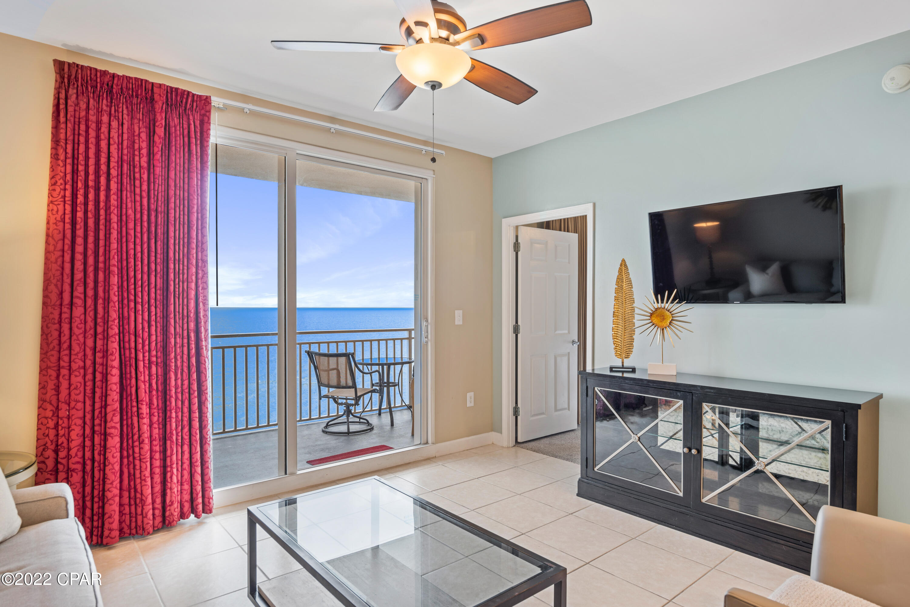 Splash Condo - Residential