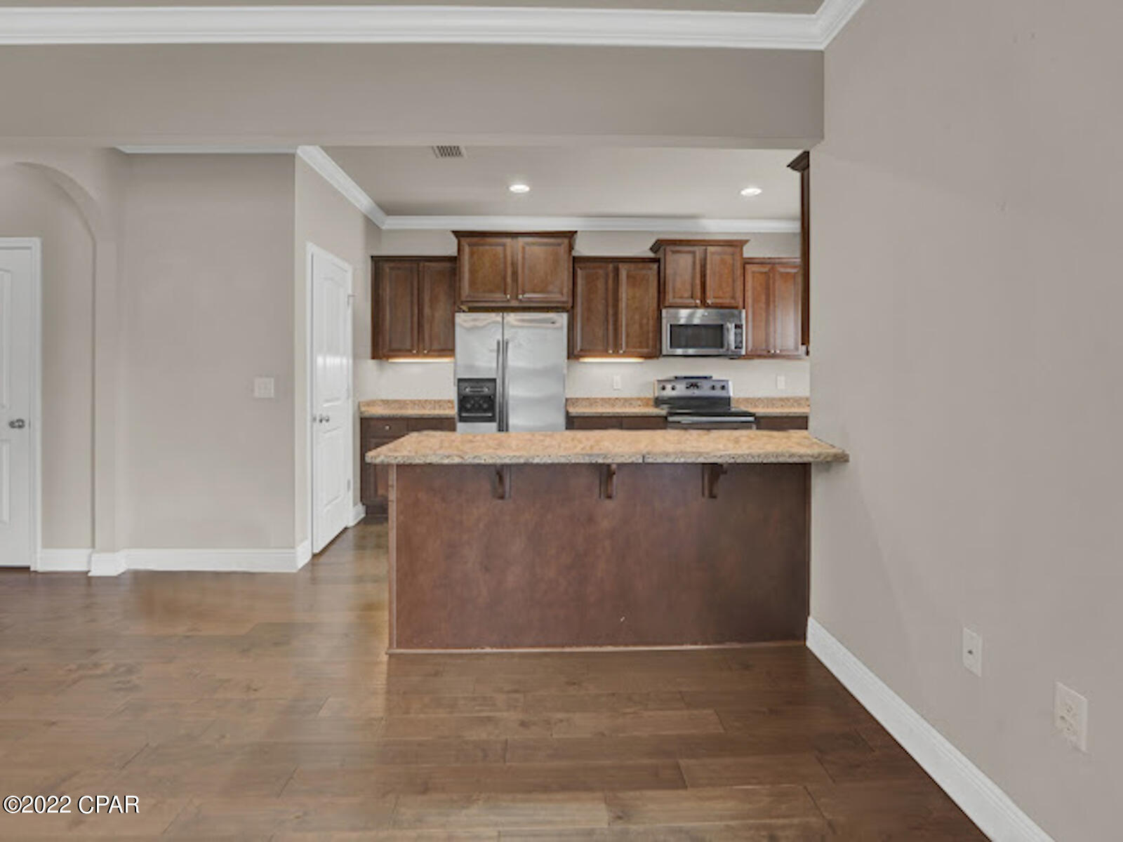 Magnolia Bay Club - Residential