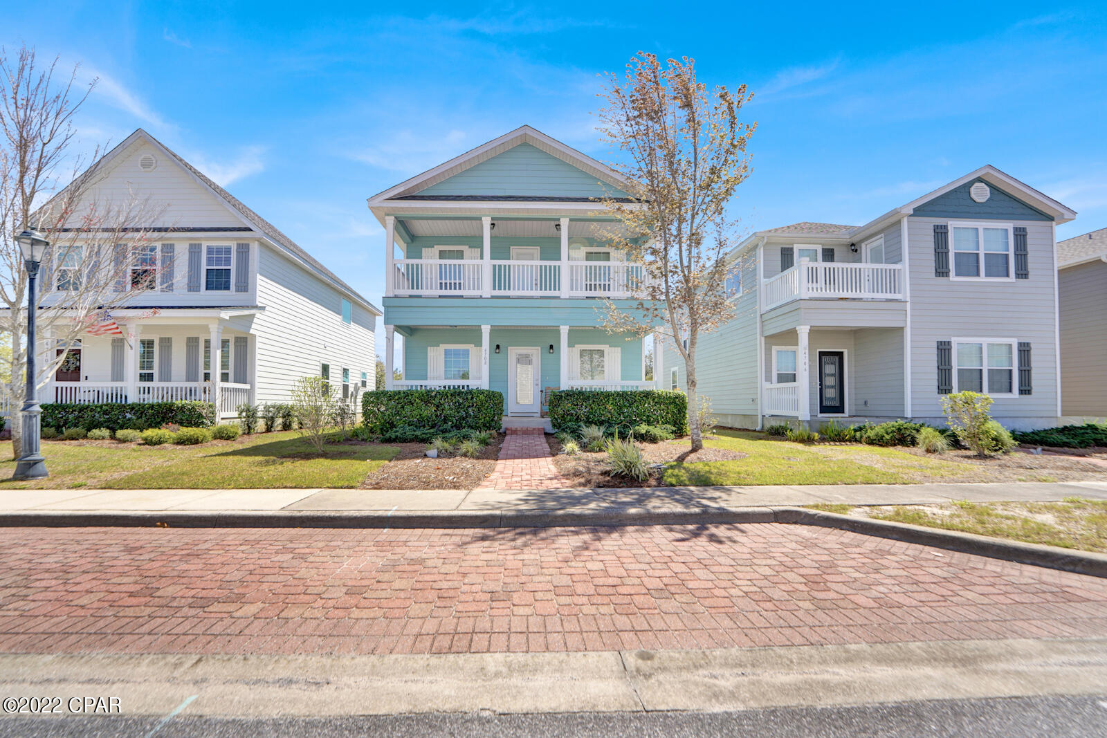 Magnolia Bay Club - Residential