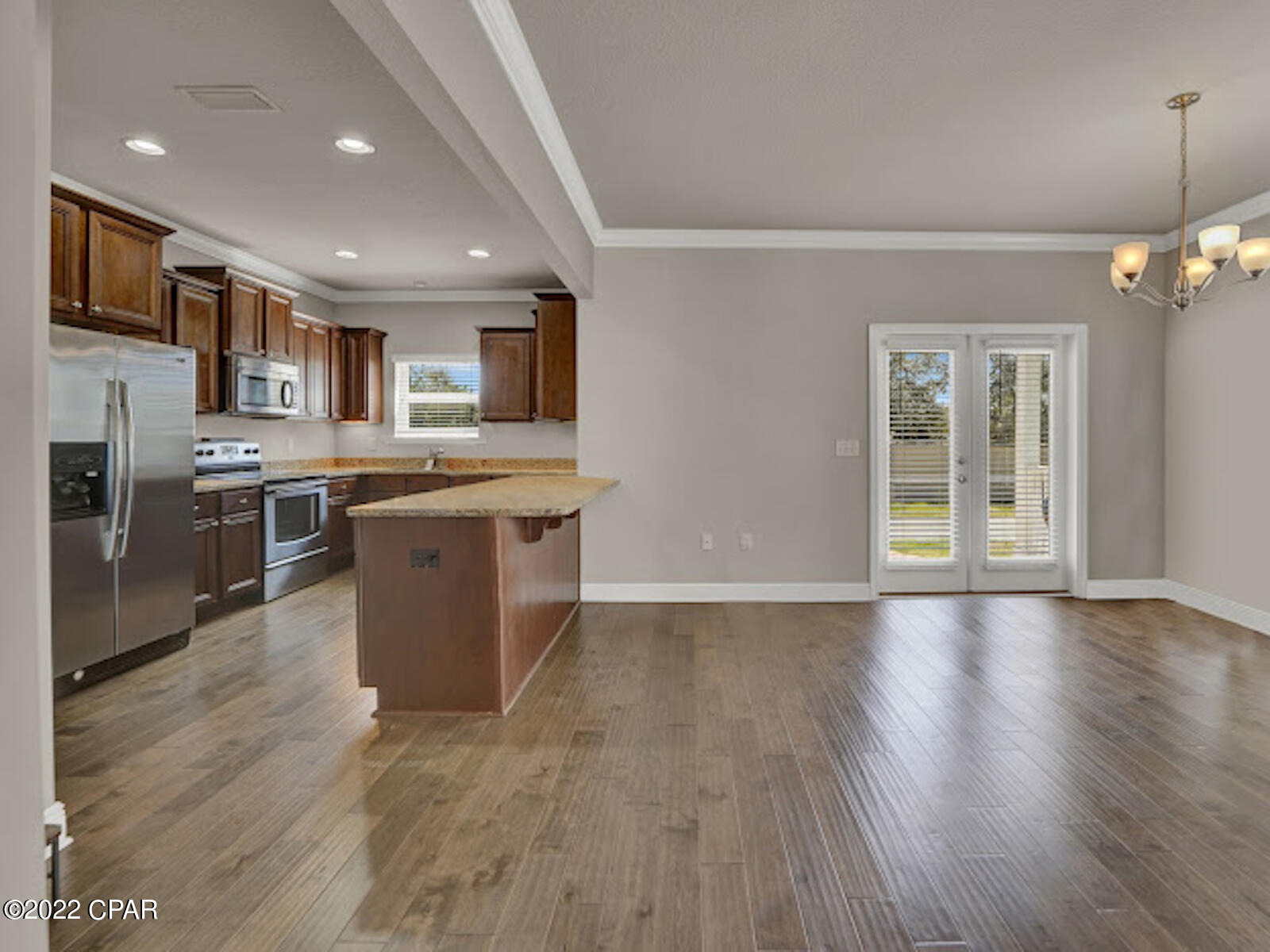 Magnolia Bay Club - Residential