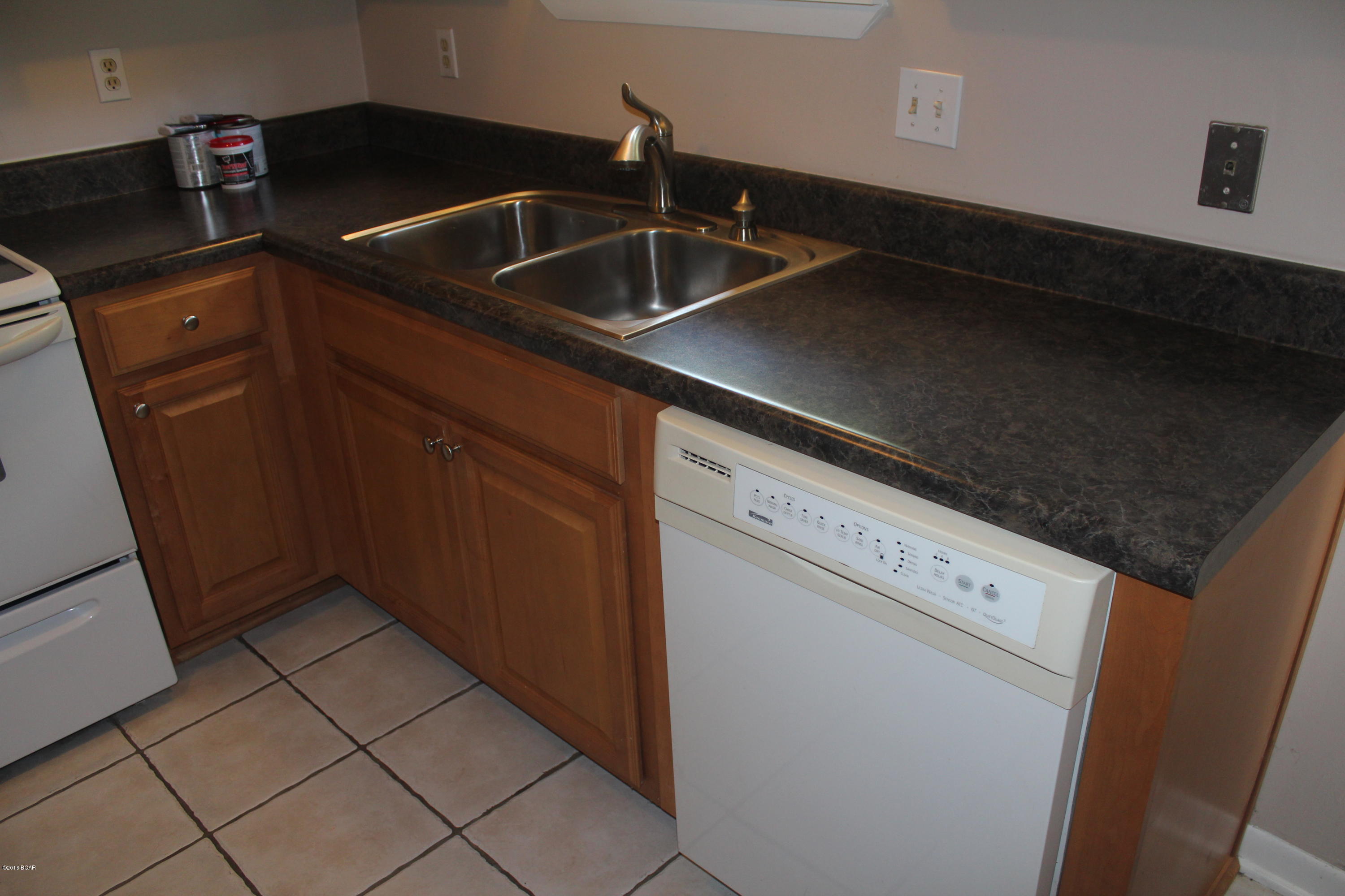 Pine Woods Dev Phase II - Residential Lease