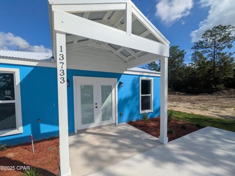 13733 Windsor Avenue Youngstown FL 32466