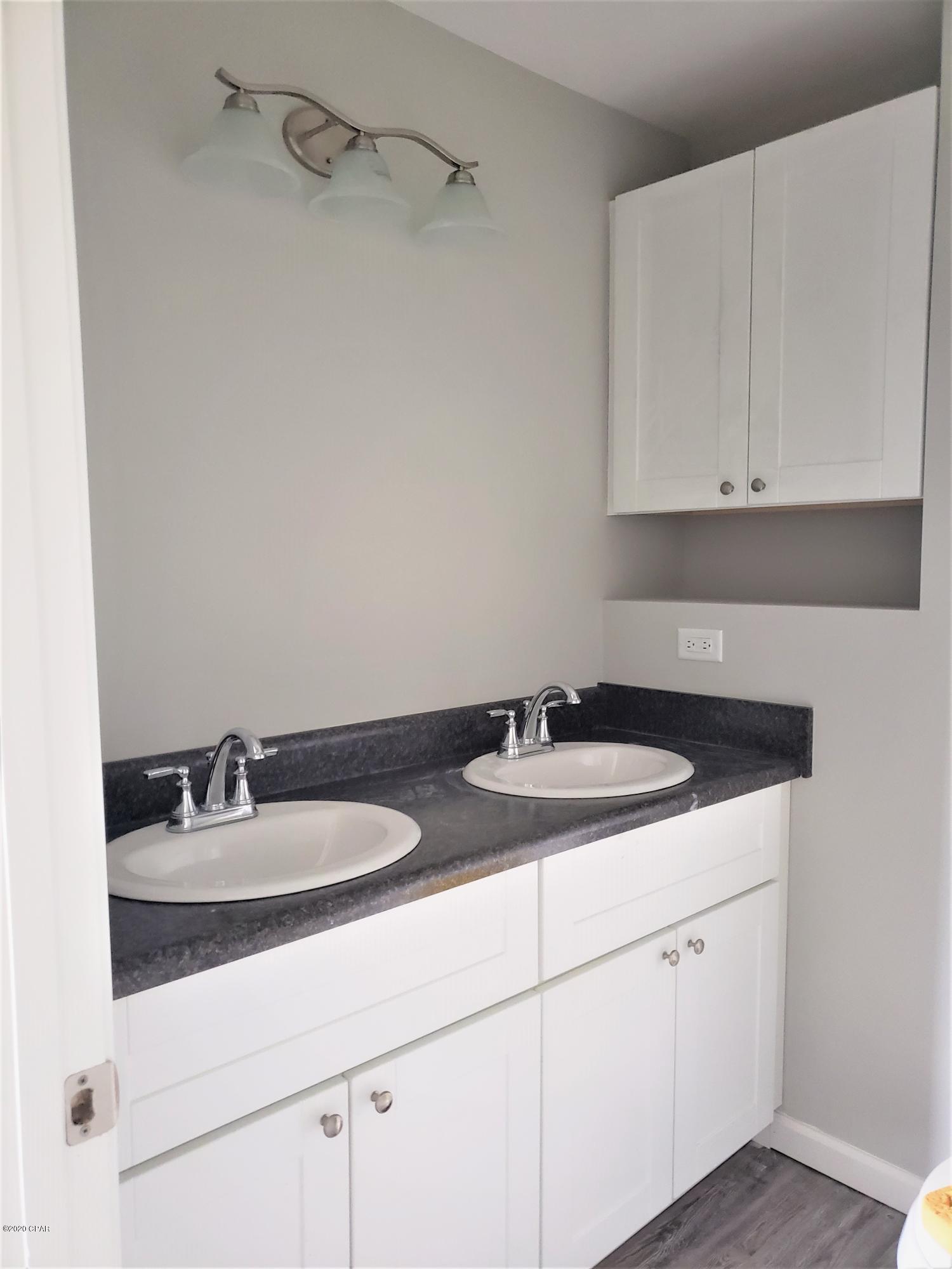 Shermans 2nd Add - Residential