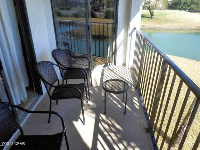 Edgewater Golf Villas 3A - Residential