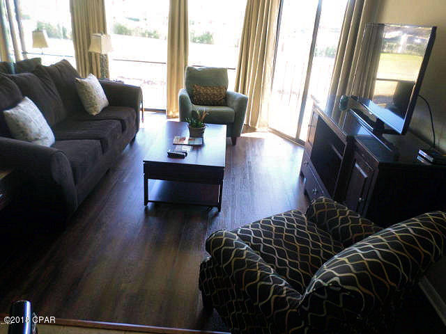 Edgewater Golf Villas 3A - Residential