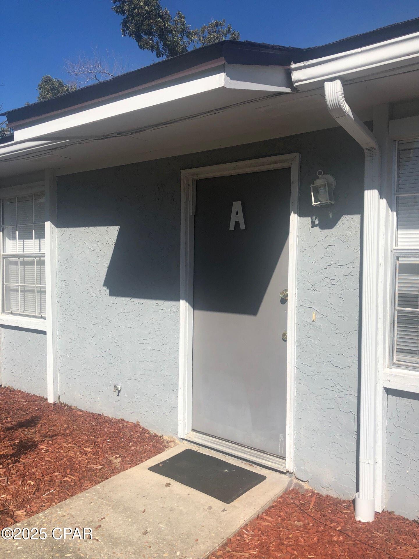 [No Recorded Subdiv] - Residential Lease