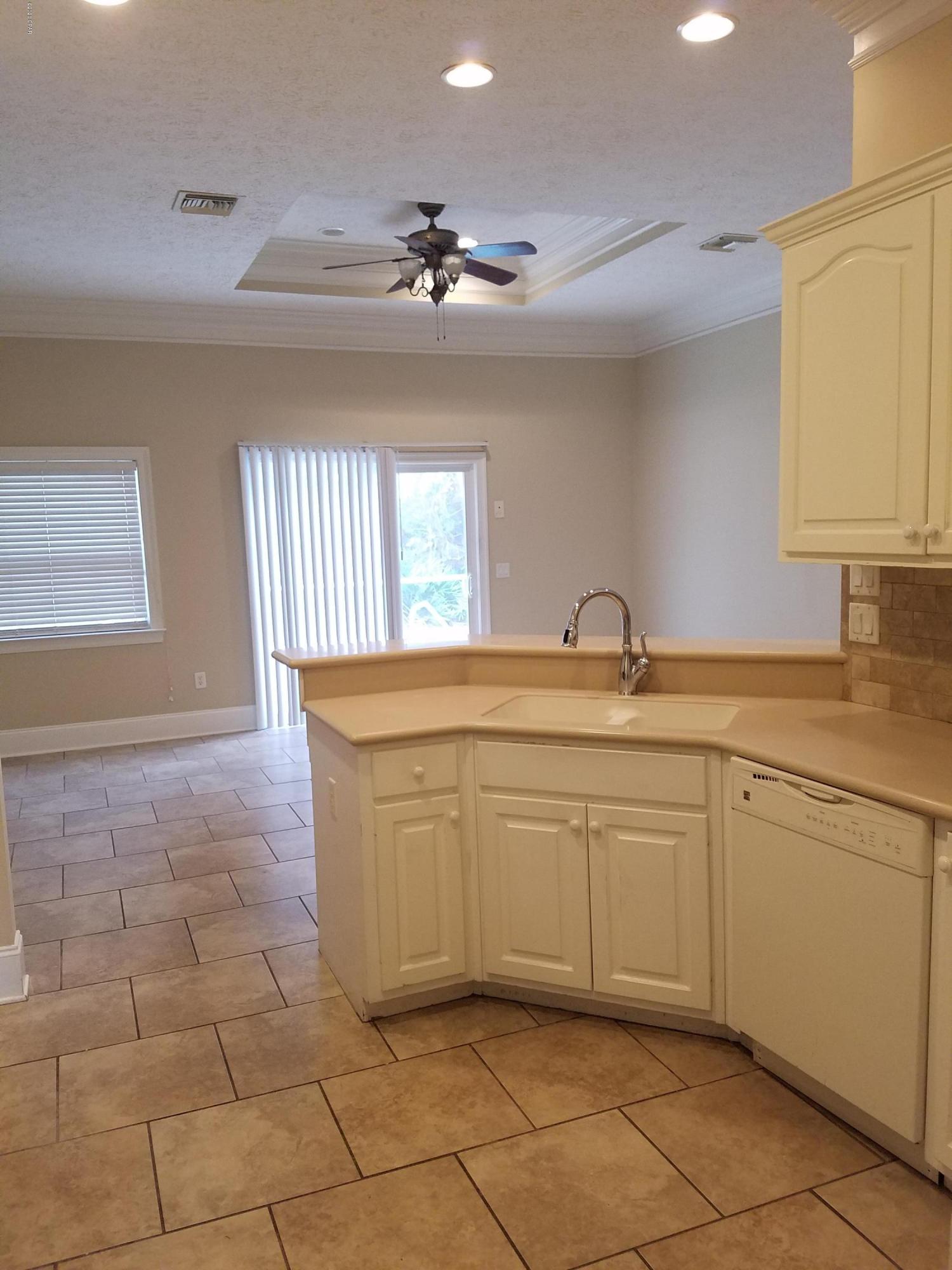 The Glades - Residential Lease