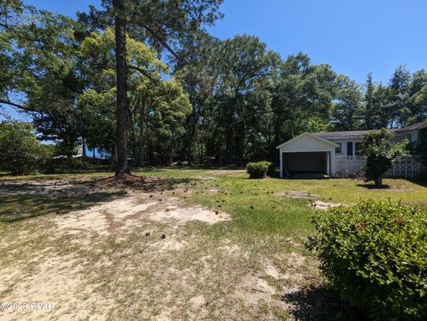 A home in Bonifay