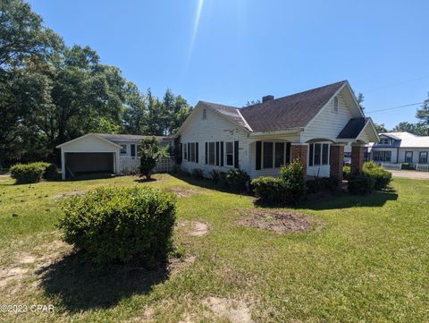 A home in Bonifay