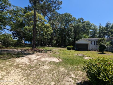 A home in Bonifay