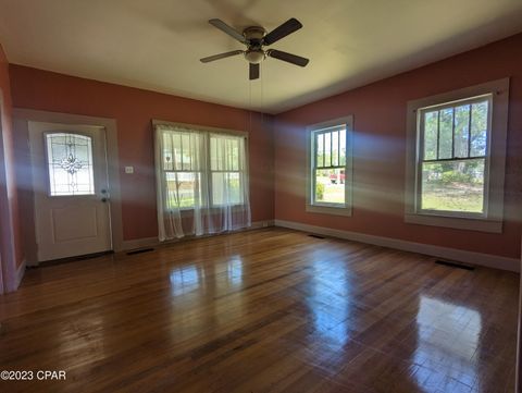 A home in Bonifay