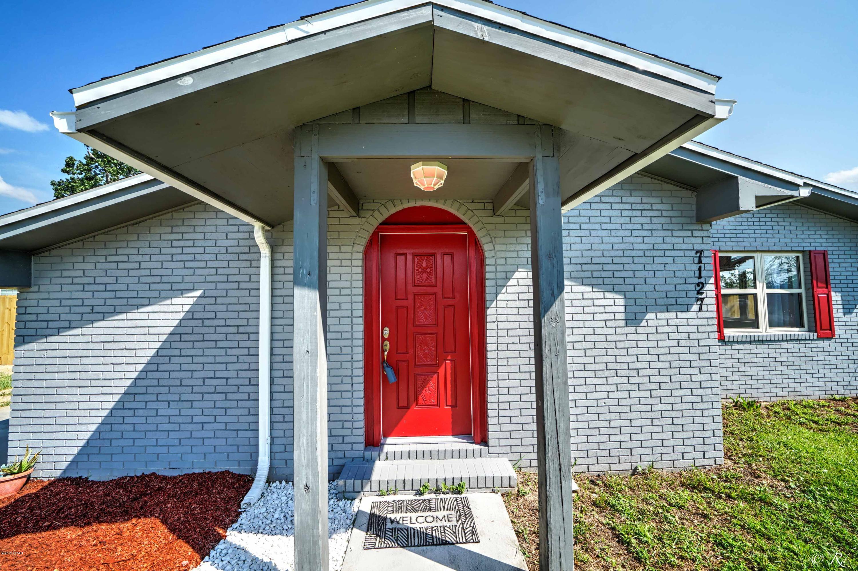 [No Recorded Subdiv] - Residential