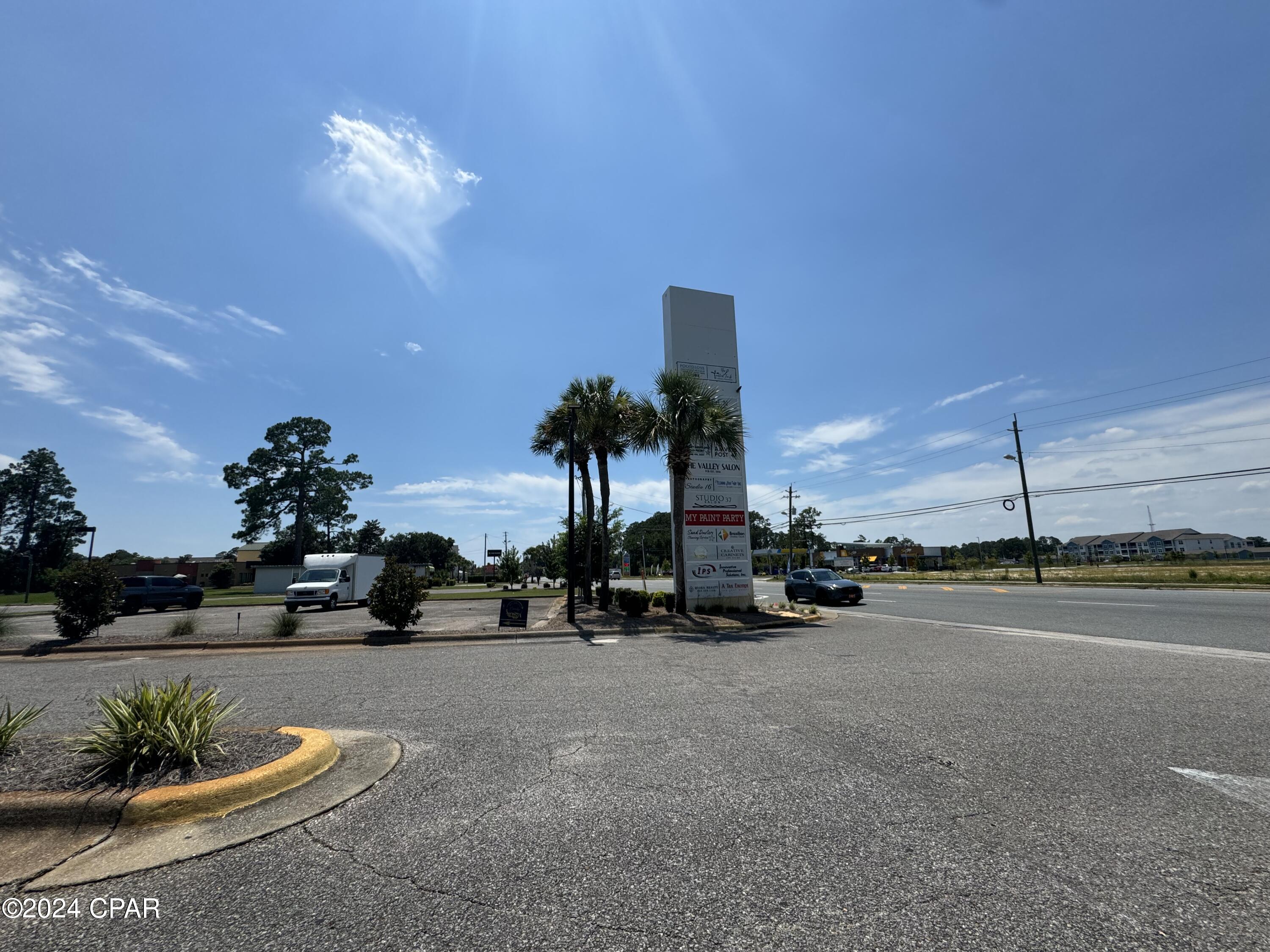 [No Recorded Subdiv] - Commercial Lease