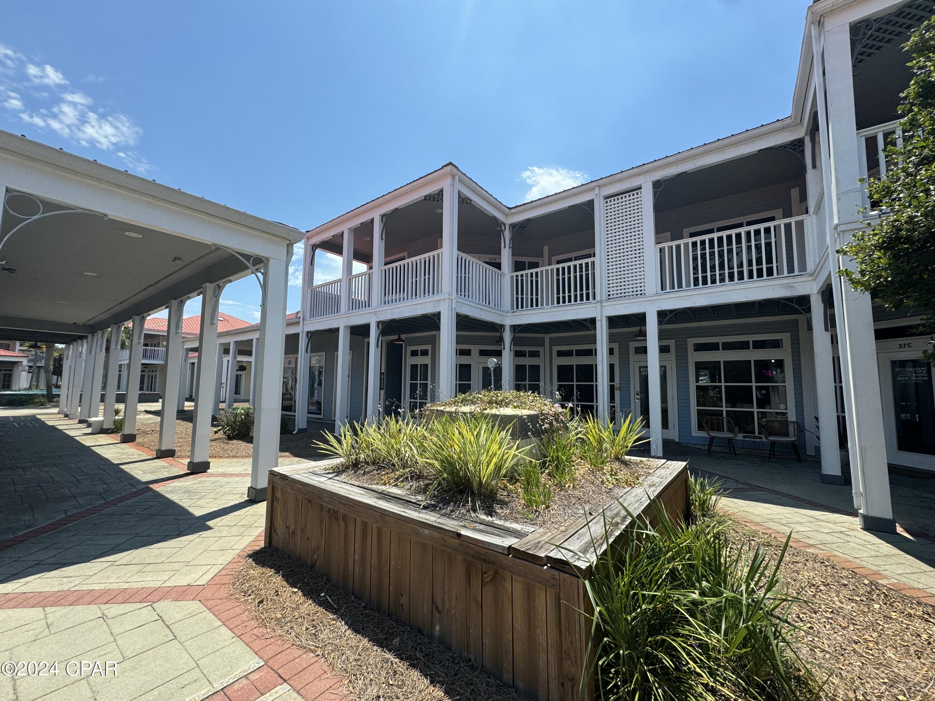 [No Recorded Subdiv] - Commercial Lease