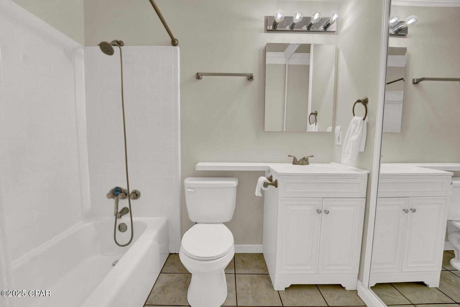 El Centro Beach - Residential