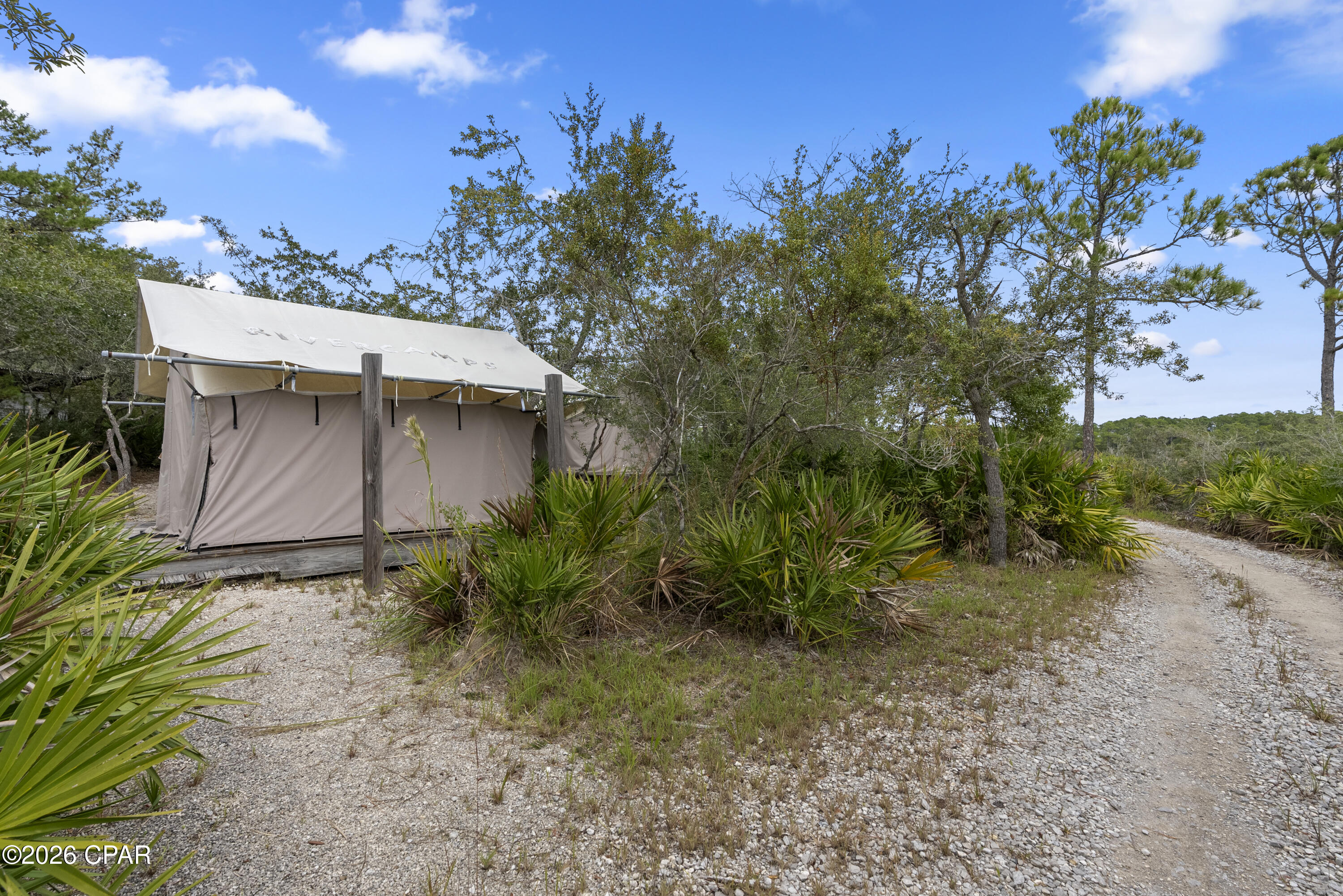 Rivercamps On Crooked Creek - Residential