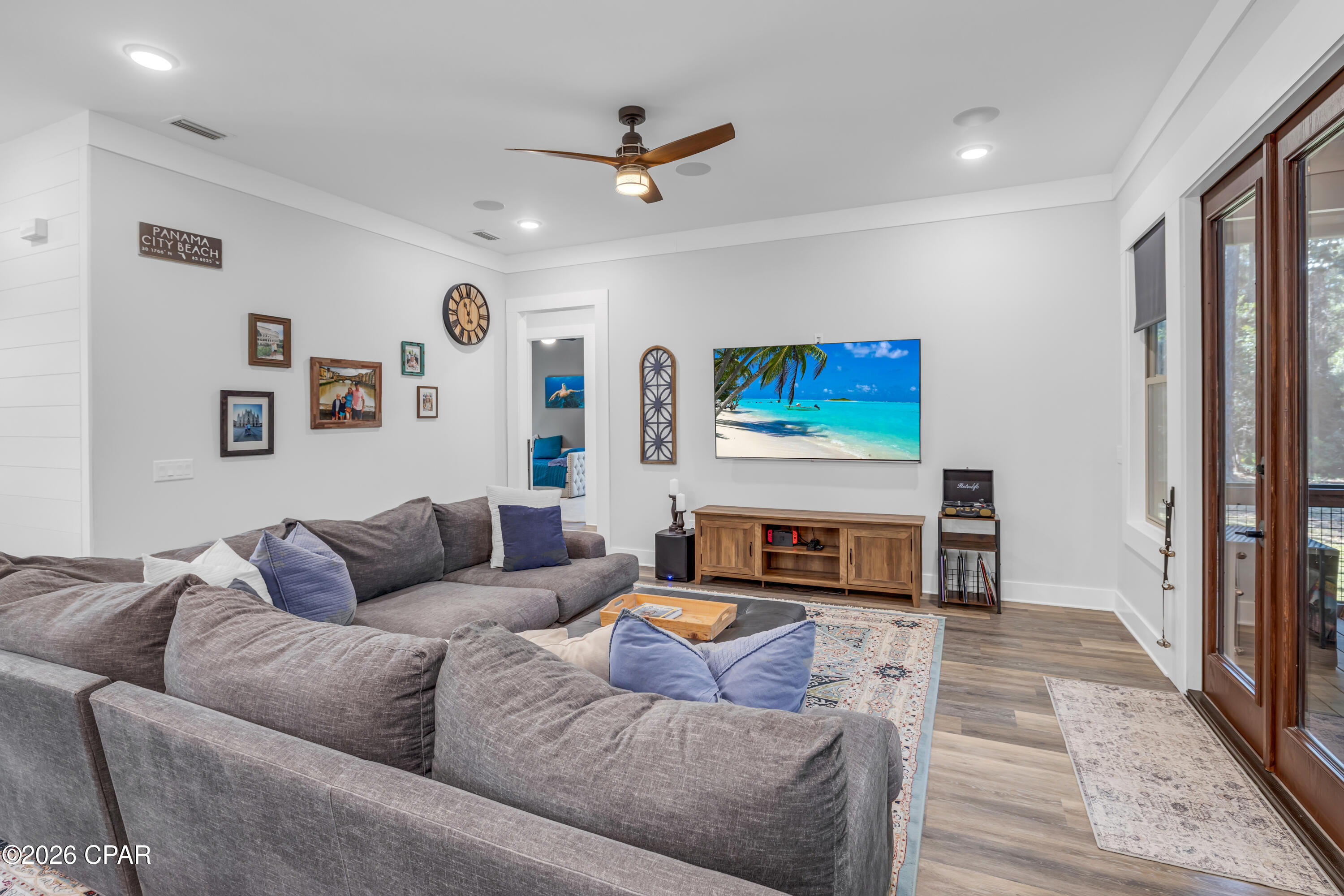 Rivercamps On Crooked Creek - Residential